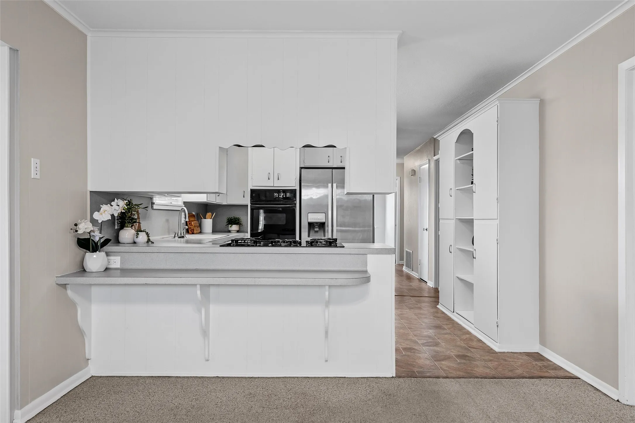 Single Family Residence For Sale in Mc Lennan County , 107 E Dawn Drive, Robinson, Texas 76706, 3 Bedroom, 2 Bathroom, 2 Garage spaces, 1,420 Sqft, built in 1964, mls#21399993, Real Estate Agent in Robinson, Homes For Sale in Mc Lennan county, Homes For Sale in Robinson, Realtor in Robinson Texas, Real Estate Brokerage Independent Realty Texas, Luminita Cordes Realtor