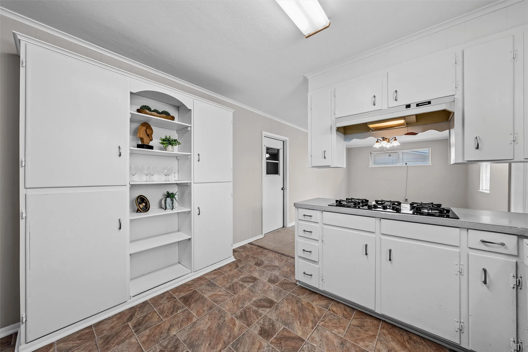 Single Family Residence For Sale in Mc Lennan County , 107 E Dawn Drive, Robinson, Texas 76706, 3 Bedroom, 2 Bathroom, 2 Garage spaces, 1,420 Sqft, built in 1964, mls#21399993, Real Estate Agent in Robinson, Homes For Sale in Mc Lennan county, Homes For Sale in Robinson, Realtor in Robinson Texas, Real Estate Brokerage Independent Realty Texas, Luminita Cordes Realtor