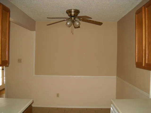 Duplex For Rent in Taylor County , 1503 Yeomans Road, Abilene, Texas 79602, 2 Bedroom, 2 Bathroom, 1 Garage spaces, 1,022 Sqft, built in 1984, mls#21400033, Real Estate Agent in Abilene, Homes For Rent in Taylor county, Homes For Rent in Abilene, Realtor in Abilene Texas, Real Estate Brokerage Independent Realty Texas, Luminita Cordes Realtor