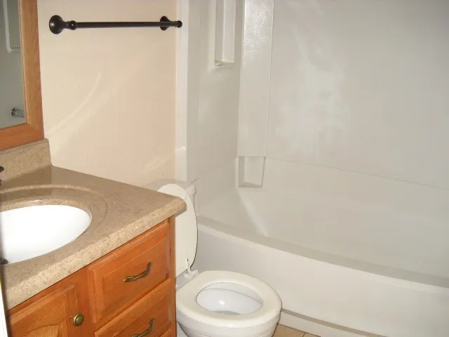 Duplex For Rent in Taylor County , 1503 Yeomans Road, Abilene, Texas 79602, 2 Bedroom, 2 Bathroom, 1 Garage spaces, 1,022 Sqft, built in 1984, mls#21400033, Real Estate Agent in Abilene, Homes For Rent in Taylor county, Homes For Rent in Abilene, Realtor in Abilene Texas, Real Estate Brokerage Independent Realty Texas, Luminita Cordes Realtor