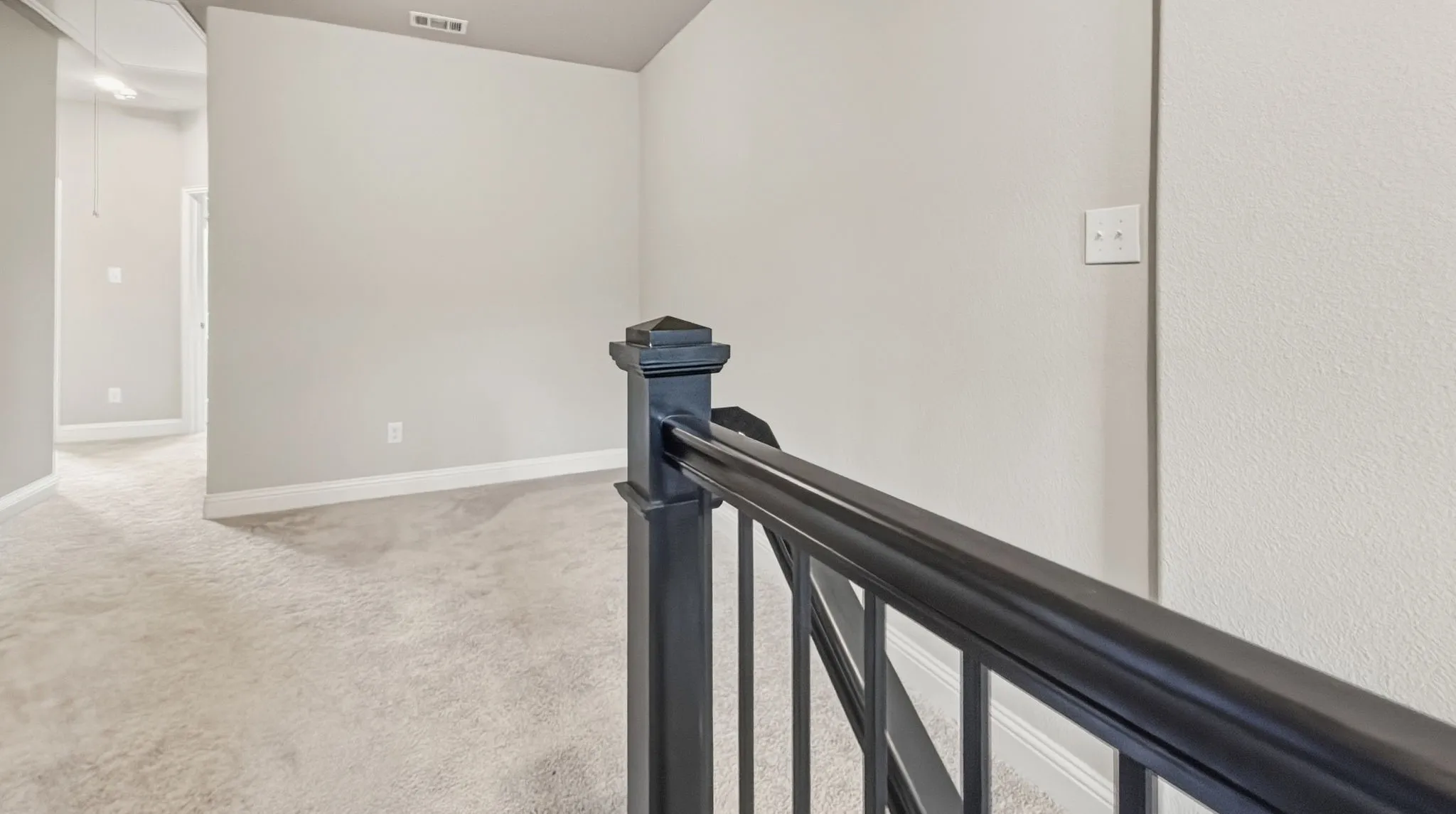 Townhouse For Rent in Collin County , 6247 Rilla Street, Frisco, Texas 75035, 3 Bedroom, 3 Bathroom, 2 Garage spaces, 1,690 Sqft, built in 2022, mls#21399883, Real Estate Agent in Frisco, Homes For Rent in Collin county, Homes For Rent in Frisco, Realtor in Frisco Texas, Real Estate Brokerage Independent Realty Texas, Luminita Cordes Realtor