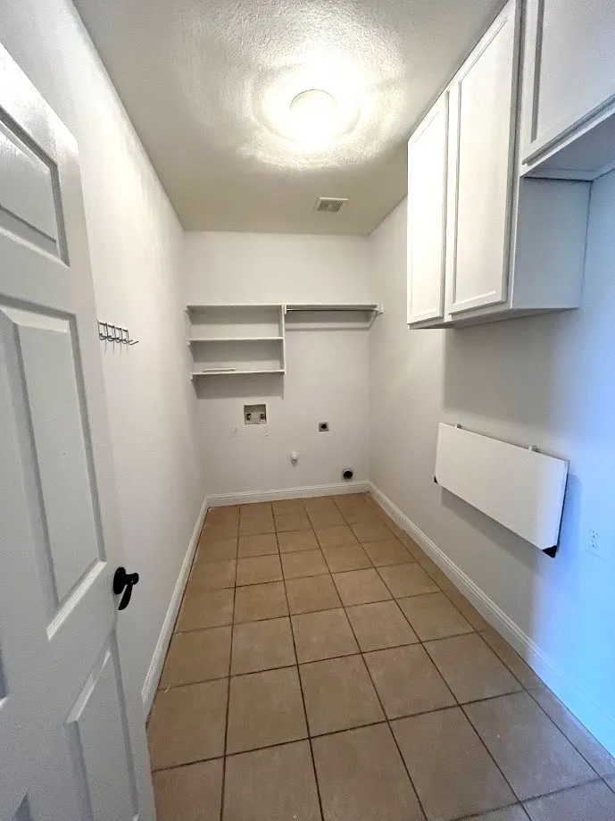 Single Family Residence For Sale in Collin County , 104 Misty Glen Lane, Murphy, Texas 75094, 4 Bedroom, 4 Bathroom, 2 Garage spaces, 3,295 Sqft, built in 2001, mls#21397734, Real Estate Agent in Murphy, Homes For Sale in Collin county, Homes For Sale in Murphy, Realtor in Murphy Texas, Real Estate Brokerage Independent Realty Texas, Luminita Cordes Realtor