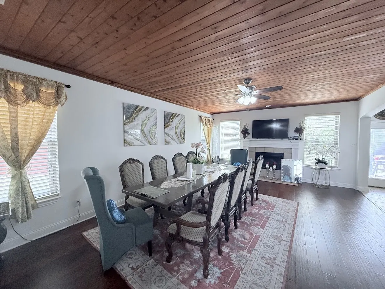 Single Family Residence For Sale in Collin County , 104 Misty Glen Lane, Murphy, Texas 75094, 4 Bedroom, 4 Bathroom, 2 Garage spaces, 3,295 Sqft, built in 2001, mls#21397734, Real Estate Agent in Murphy, Homes For Sale in Collin county, Homes For Sale in Murphy, Realtor in Murphy Texas, Real Estate Brokerage Independent Realty Texas, Luminita Cordes Realtor