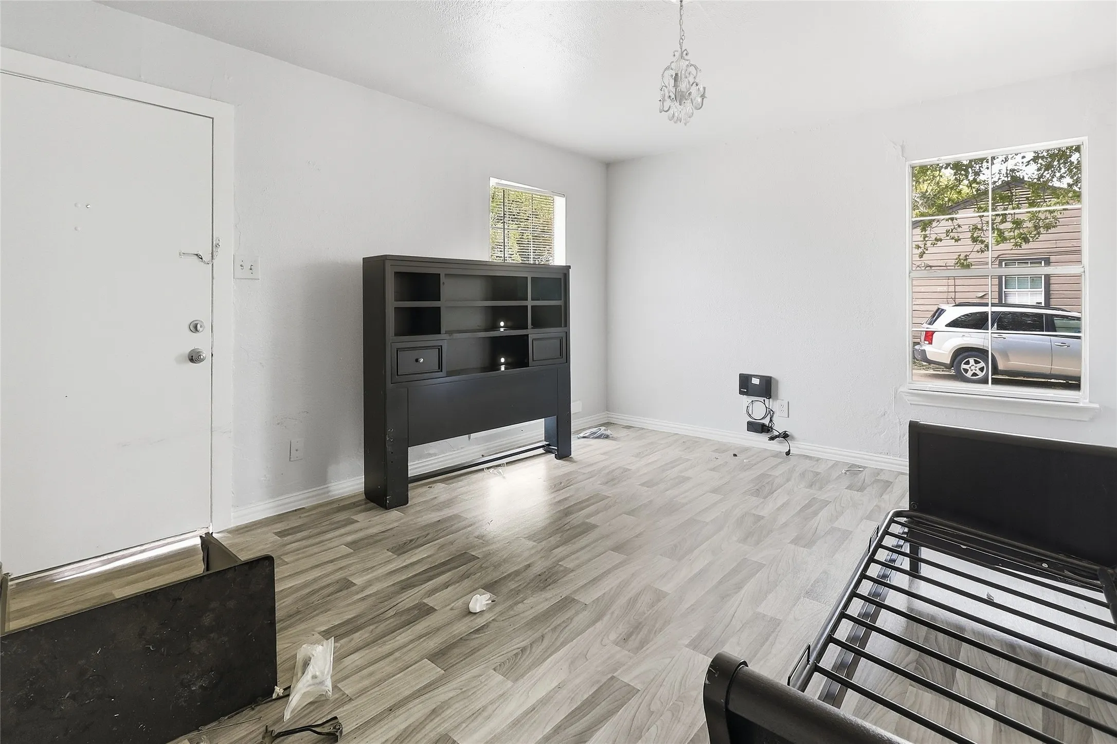 Single Family Residence For Sale in Dallas County , 1508 Maple Drive 1508-1510, Garland, Texas 75042, 4 Bedroom, 2 Bathroom, 2 Garage spaces, 1,392 Sqft, built in 1948, mls#21400044, Real Estate Agent in Garland, Homes For Sale in Dallas county, Homes For Sale in Garland, Realtor in Garland Texas, Real Estate Brokerage Independent Realty Texas, Luminita Cordes Realtor