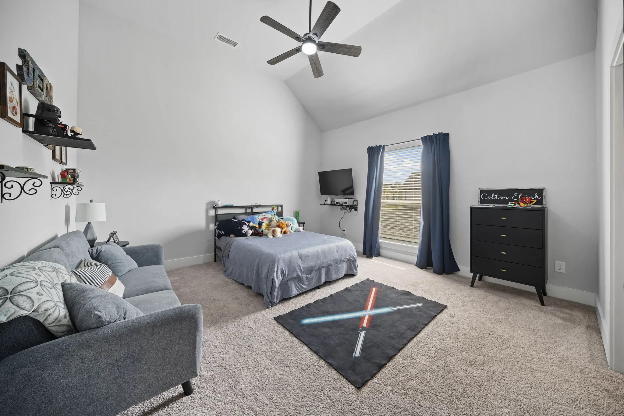 Single Family Residence For Sale in Ellis County , 648 Red Maple Road, Waxahachie, Texas 75165, 4 Bedroom, 4 Bathroom, 2 Garage spaces, 3,098 Sqft, built in 2022, mls#21399805, Real Estate Agent in Waxahachie, Homes For Sale in Ellis county, Homes For Sale in Waxahachie, Realtor in Waxahachie Texas, Real Estate Brokerage Independent Realty Texas, Luminita Cordes Realtor
