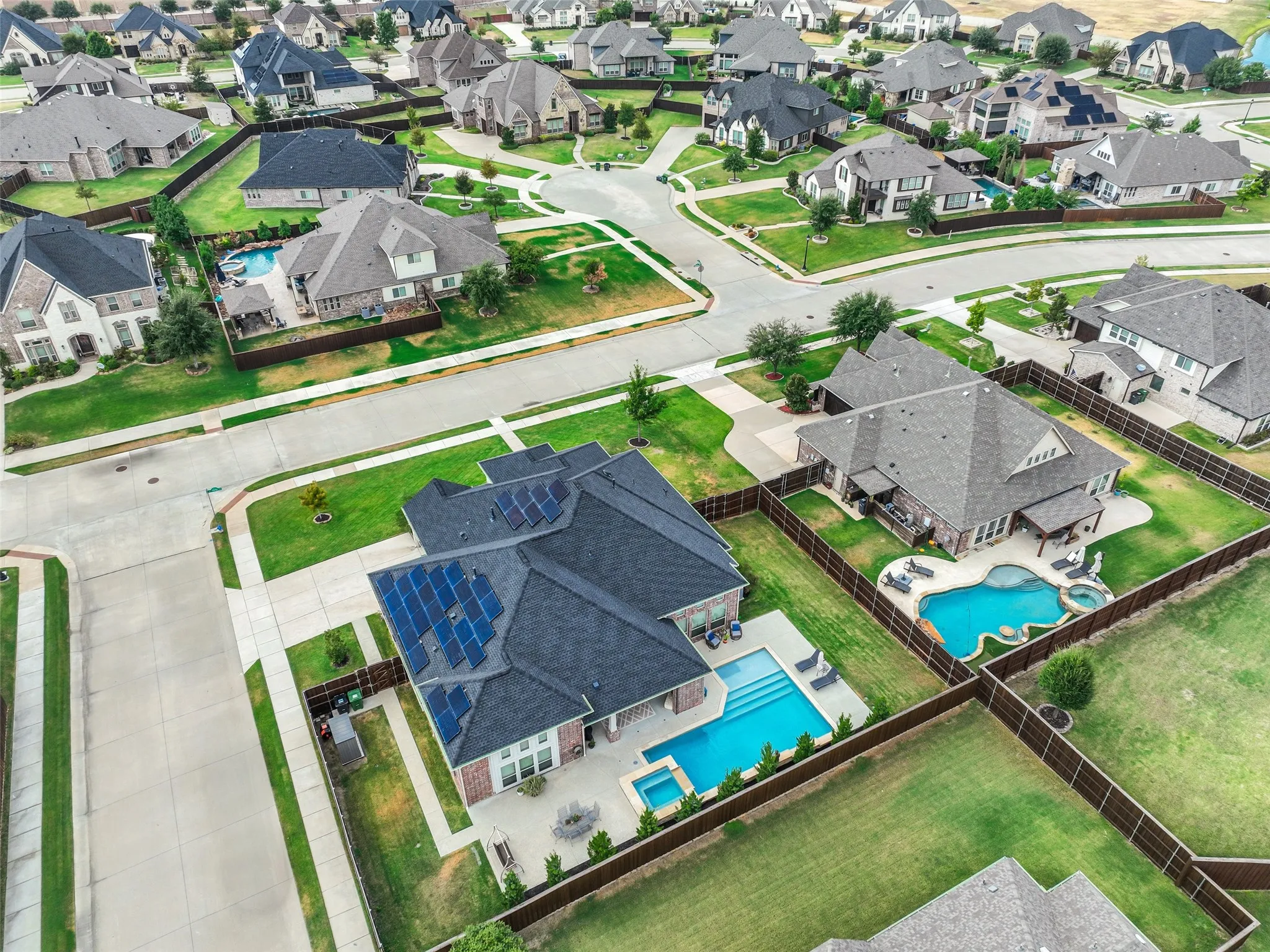 Single Family Residence For Sale in Collin County , 1230 Vista Run Drive, Prosper, Texas 75078, 3 Bedroom, 3 Bathroom, 3 Garage spaces, 3,495 Sqft, built in 2018, mls#21398149, Real Estate Agent in Prosper, Homes For Sale in Collin county, Homes For Sale in Prosper, Realtor in Prosper Texas, Real Estate Brokerage Independent Realty Texas, Luminita Cordes Realtor