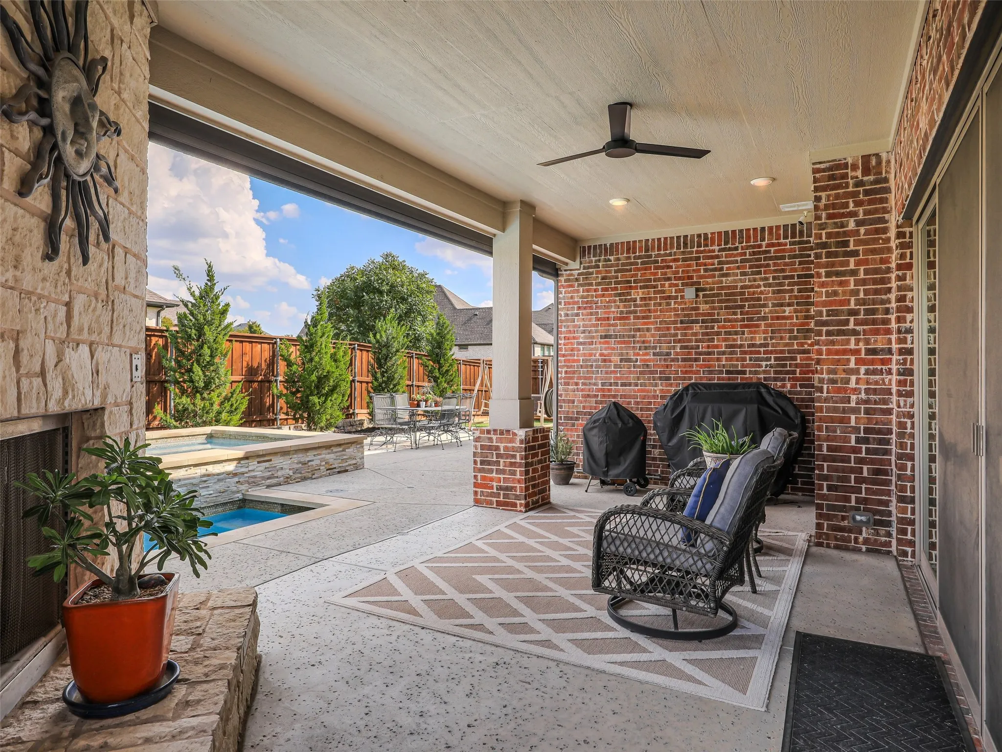 Single Family Residence For Sale in Collin County , 1230 Vista Run Drive, Prosper, Texas 75078, 3 Bedroom, 3 Bathroom, 3 Garage spaces, 3,495 Sqft, built in 2018, mls#21398149, Real Estate Agent in Prosper, Homes For Sale in Collin county, Homes For Sale in Prosper, Realtor in Prosper Texas, Real Estate Brokerage Independent Realty Texas, Luminita Cordes Realtor
