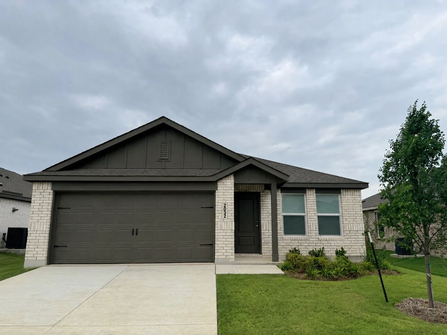 Single Family Residence For Rent in Denton County , 2032 Derby Lane, Aubrey, Texas 76227, 4 Bedroom, 2 Bathroom, 2 Garage spaces, 1,720 Sqft, built in 2026, mls#21400088, Real Estate Agent in Aubrey, Homes For Rent in Denton county, Homes For Rent in Aubrey, Realtor in Aubrey Texas, Real Estate Brokerage Independent Realty Texas, Luminita Cordes Realtor