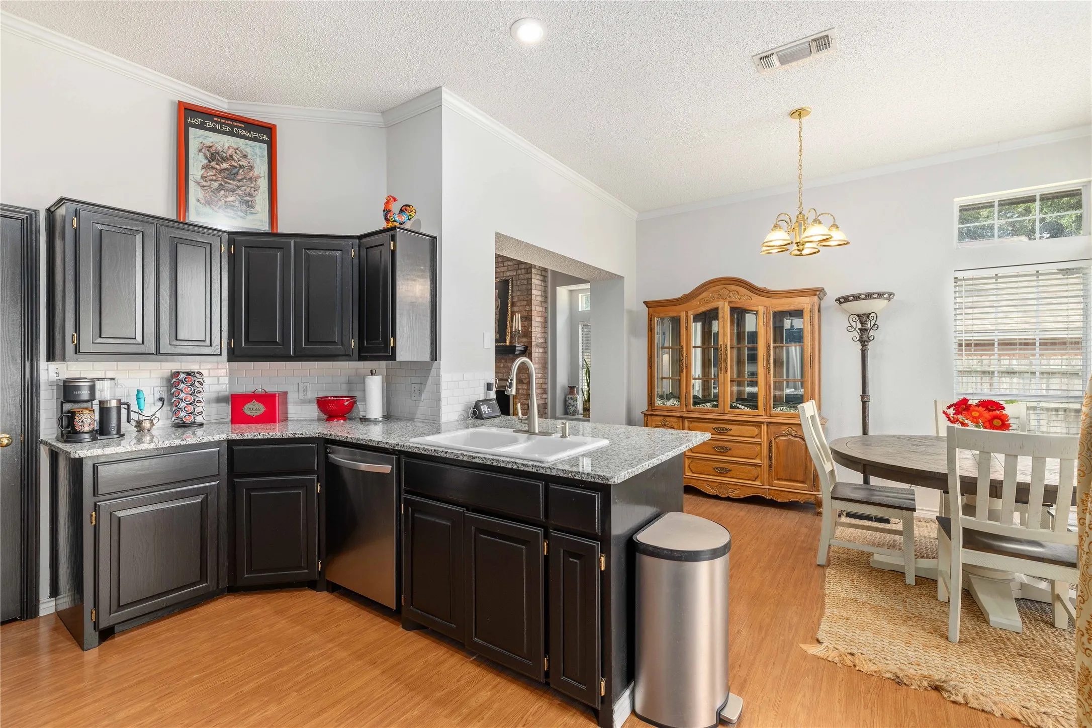 Single Family Residence For Sale in Brown County , 1605 Southgate Drive, Brownwood, Texas 76801, 3 Bedroom, 2 Bathroom, 2 Garage spaces, 1,566 Sqft, built in 1995, mls#21399846, Real Estate Agent in Brownwood, Homes For Sale in Brown county, Homes For Sale in Brownwood, Realtor in Brownwood Texas, Real Estate Brokerage Independent Realty Texas, Luminita Cordes Realtor