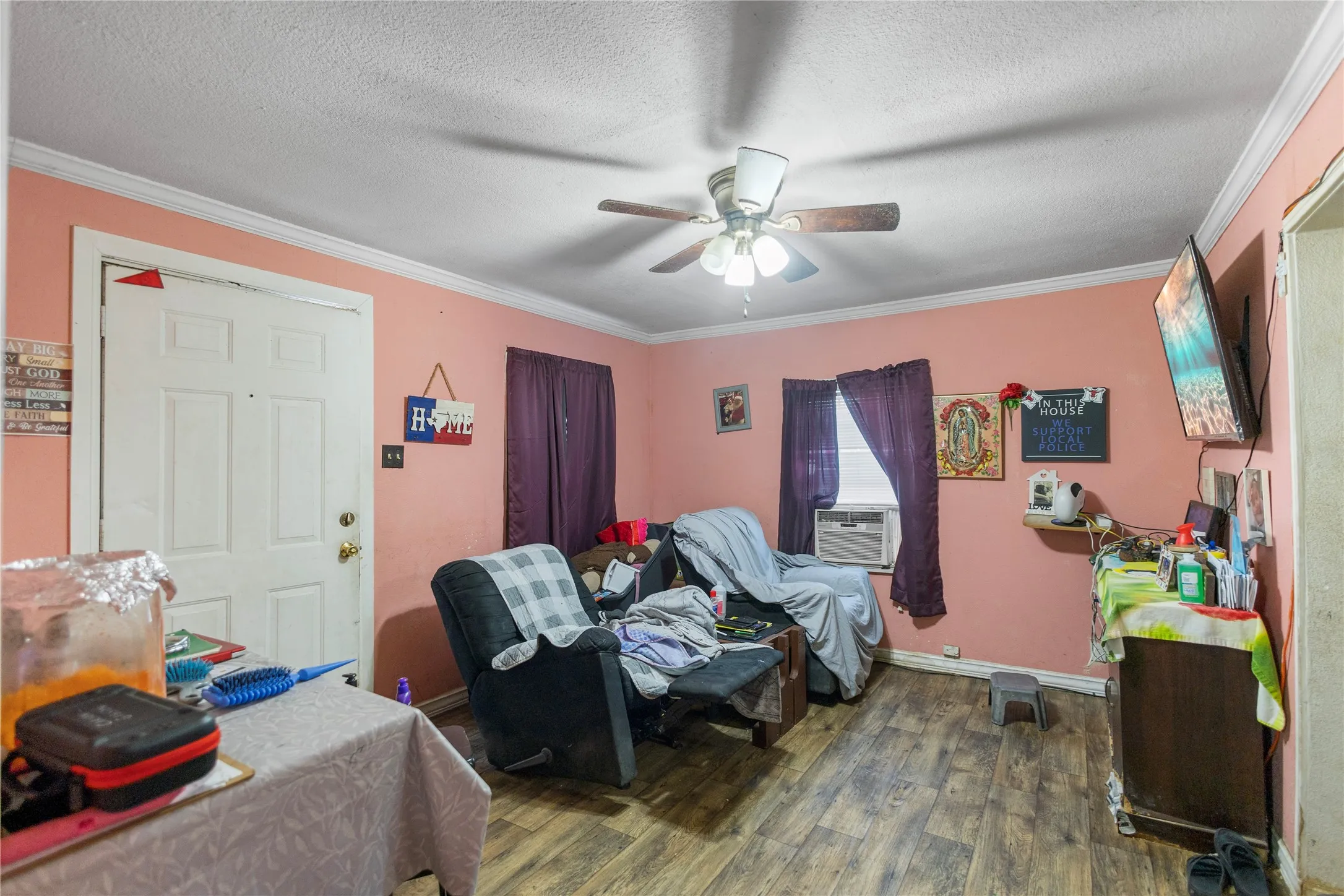 Single Family Residence For Sale in Harrison County , 706 Yaney Street, Marshall, Texas 75670, 2 Bedroom, 1 Bathroom, Garage spaces, 784 Sqft, built in 1945, mls#21400091, Real Estate Agent in Marshall, Homes For Sale in Harrison county, Homes For Sale in Marshall, Realtor in Marshall Texas, Real Estate Brokerage Independent Realty Texas, Luminita Cordes Realtor