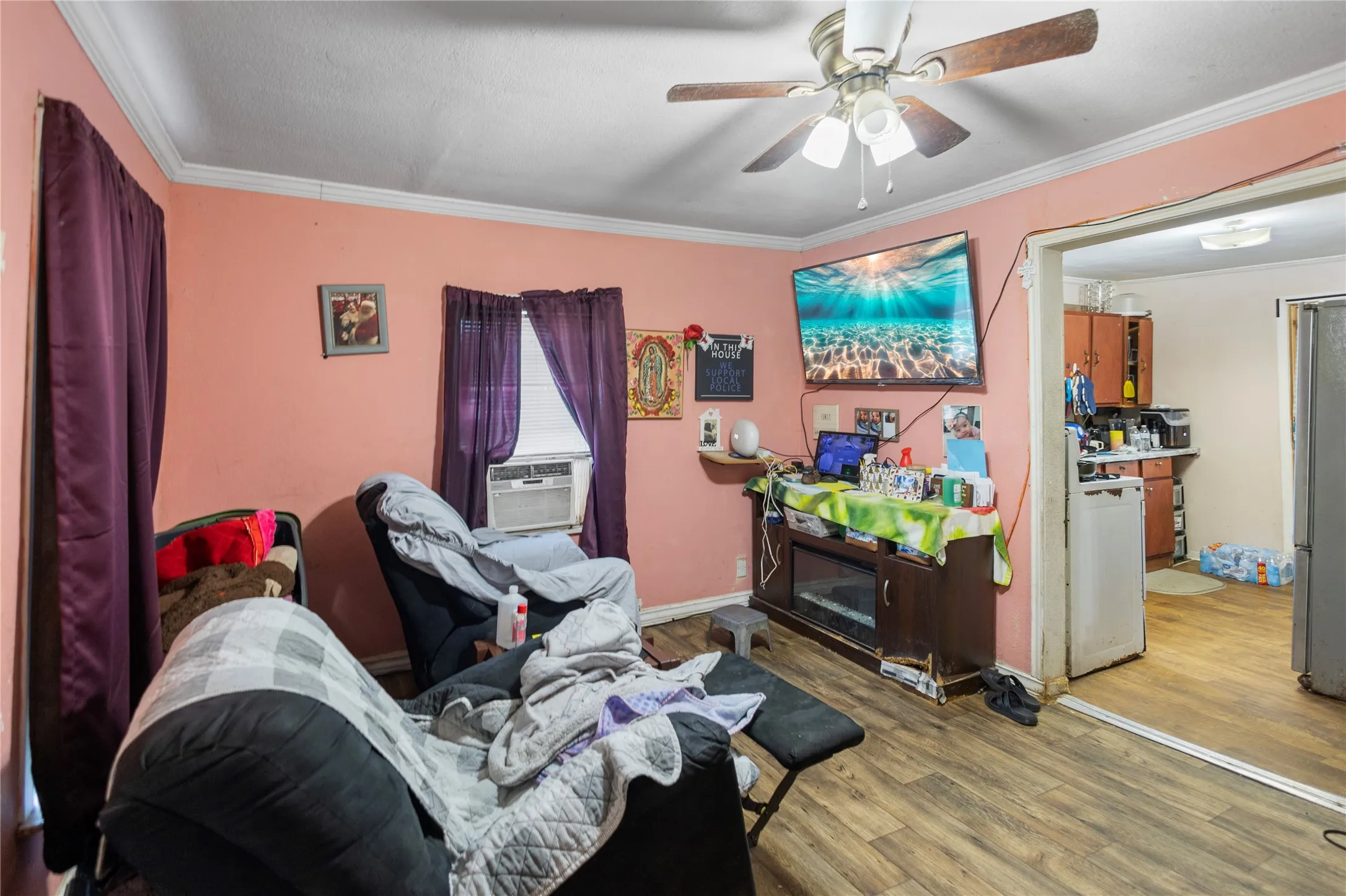 Single Family Residence For Sale in Harrison County , 706 Yaney Street, Marshall, Texas 75670, 2 Bedroom, 1 Bathroom, Garage spaces, 784 Sqft, built in 1945, mls#21400091, Real Estate Agent in Marshall, Homes For Sale in Harrison county, Homes For Sale in Marshall, Realtor in Marshall Texas, Real Estate Brokerage Independent Realty Texas, Luminita Cordes Realtor