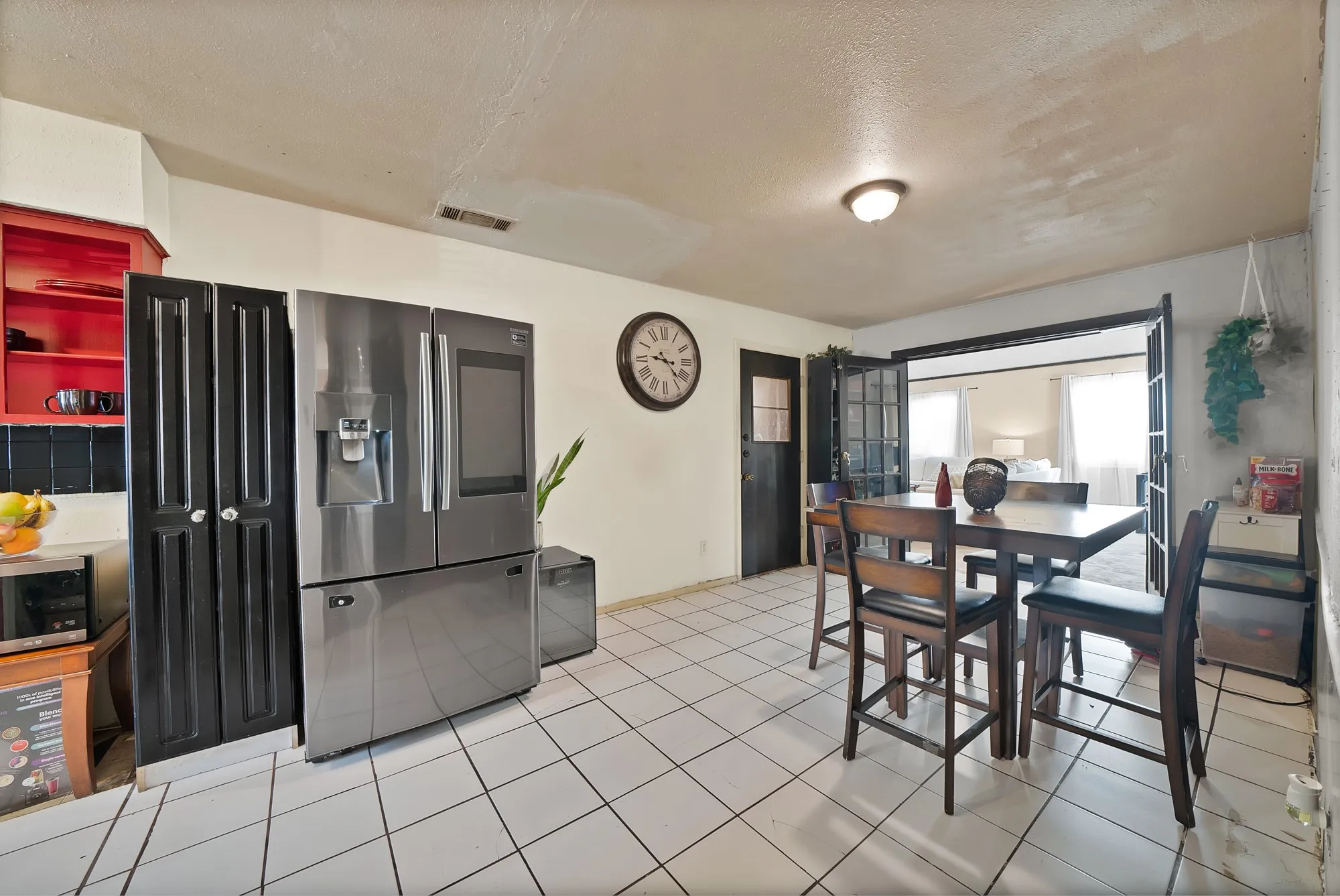 Single Family Residence For Sale in Dallas County , 1258 Hidden Valley Drive, Dallas, Texas 75241, 3 Bedroom, 2 Bathroom, 1 Garage spaces, 1,478 Sqft, built in 1965, mls#21399329, Real Estate Agent in Dallas, Homes For Sale in Dallas county, Homes For Sale in Dallas, Realtor in Dallas Texas, Real Estate Brokerage Independent Realty Texas, Luminita Cordes Realtor