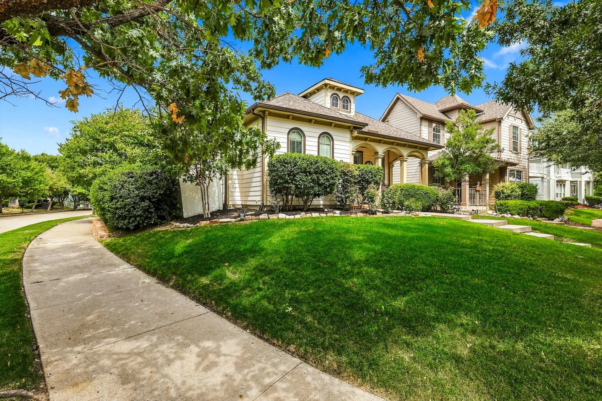 Enjoy the breathing room of a corner lot, with neighborhood sidewalks and the park just across the street.