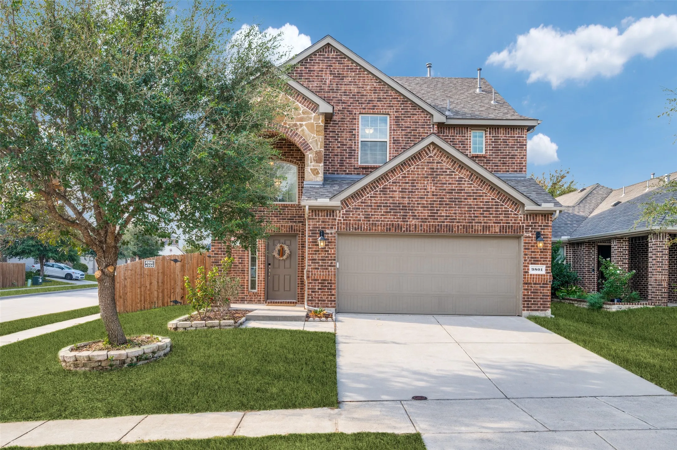 Single Family Residence For Rent in Collin County , 9801 Moccasin Creek Lane, Mc Kinney, Texas 75071, 4 Bedroom, 4 Bathroom, 2 Garage spaces, 2,184 Sqft, built in 2015, mls#21399914, Real Estate Agent in Mc Kinney, Homes For Rent in Collin county, Homes For Rent in Mc Kinney, Realtor in Mc Kinney Texas, Real Estate Brokerage Independent Realty Texas, Luminita Cordes Realtor
