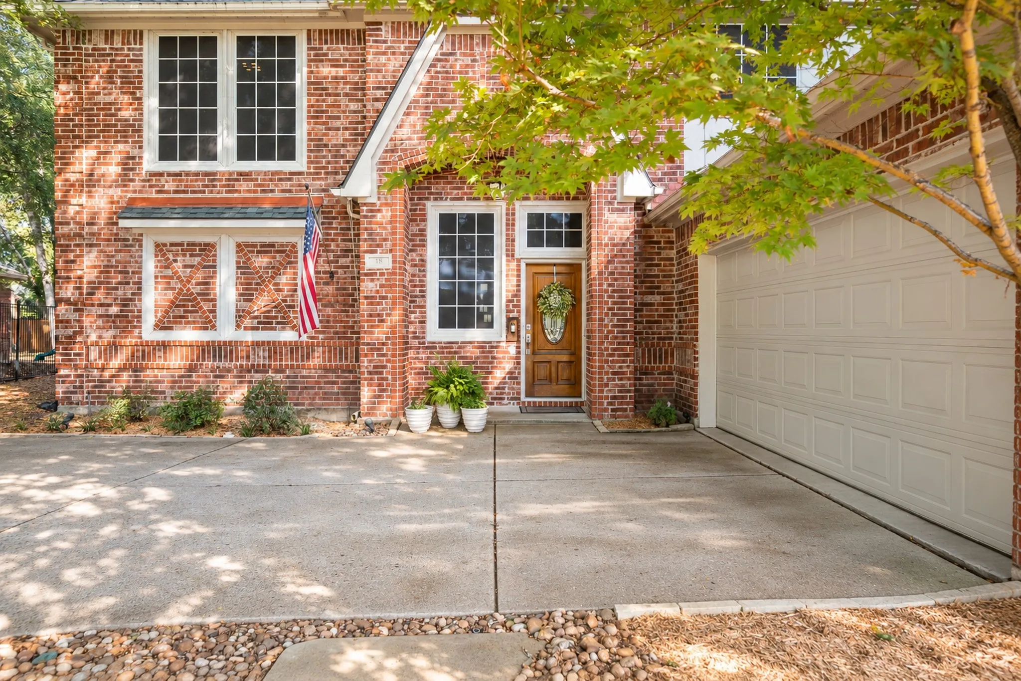 Single Family Residence For Sale in Collin County , 18 Oxford Way, Allen, Texas 75002, 5 Bedroom, 4 Bathroom, 2 Garage spaces, 2,900 Sqft, built in 2005, mls#21391314, Real Estate Agent in Allen, Homes For Sale in Collin county, Homes For Sale in Allen, Realtor in Allen Texas, Real Estate Brokerage Independent Realty Texas, Luminita Cordes Realtor
