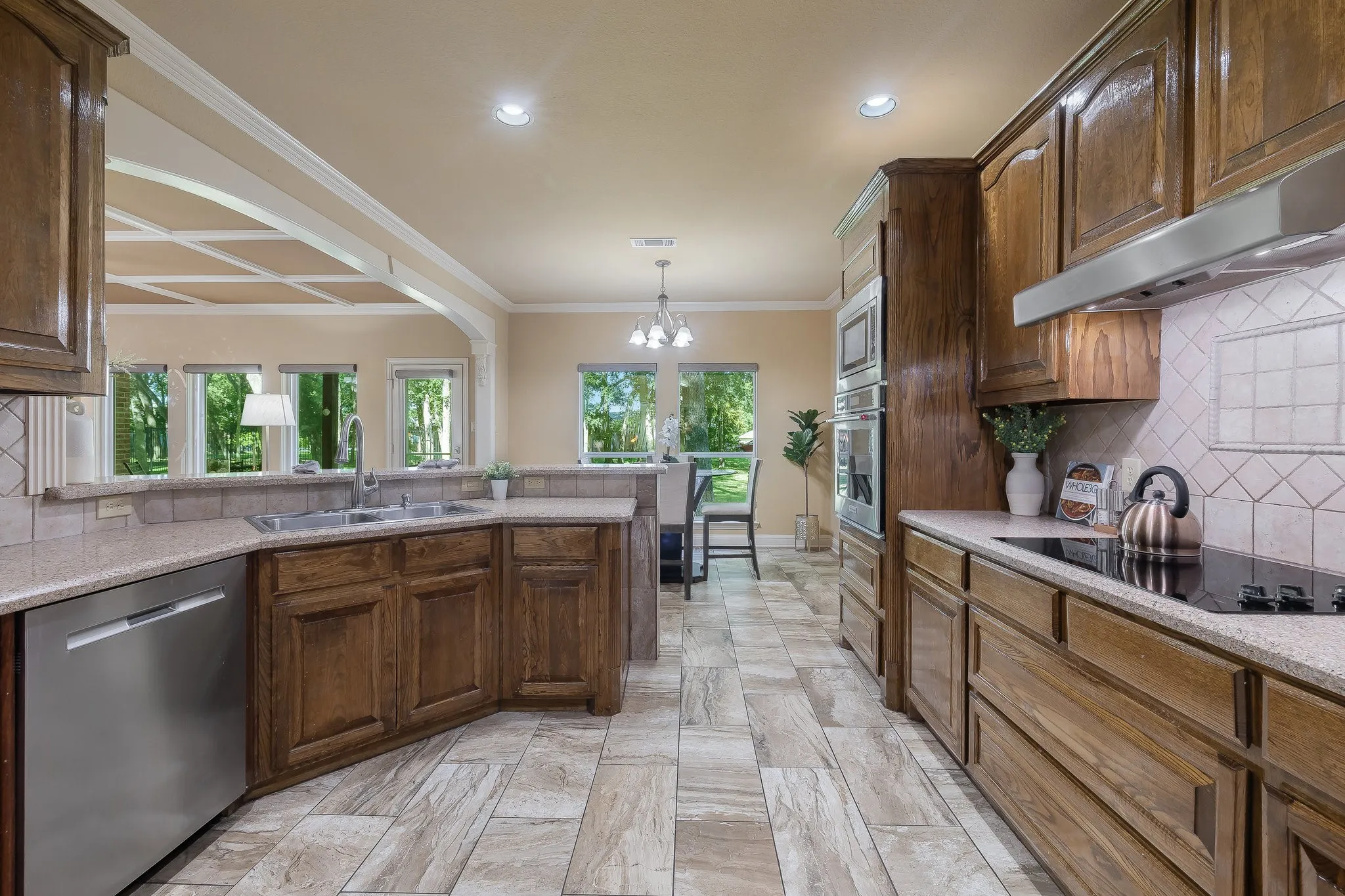 Single Family Residence For Sale in Collin County , 18 Oxford Way, Allen, Texas 75002, 5 Bedroom, 4 Bathroom, 2 Garage spaces, 2,900 Sqft, built in 2005, mls#21391314, Real Estate Agent in Allen, Homes For Sale in Collin county, Homes For Sale in Allen, Realtor in Allen Texas, Real Estate Brokerage Independent Realty Texas, Luminita Cordes Realtor