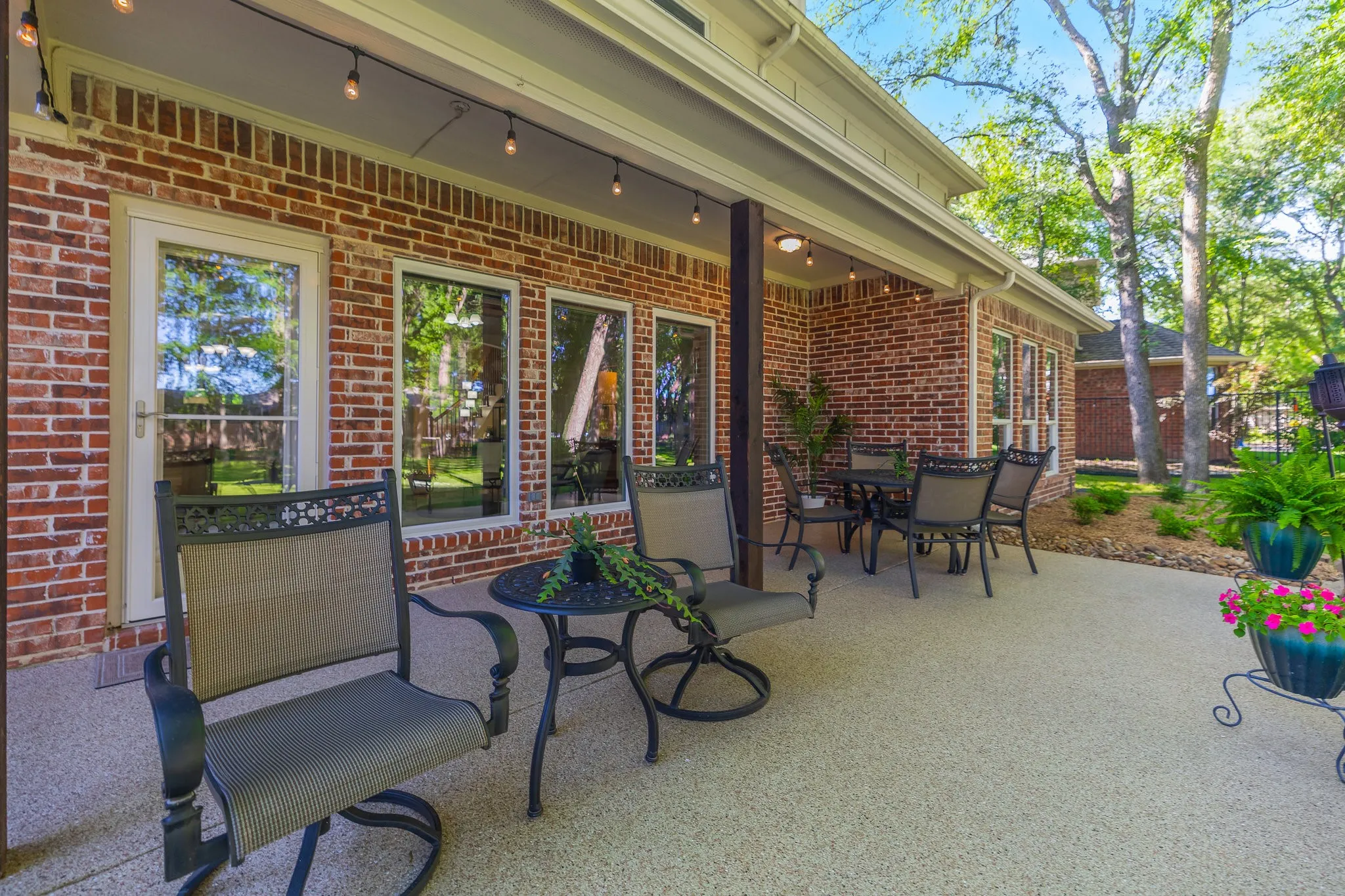 Single Family Residence For Sale in Collin County , 18 Oxford Way, Allen, Texas 75002, 5 Bedroom, 4 Bathroom, 2 Garage spaces, 2,900 Sqft, built in 2005, mls#21391314, Real Estate Agent in Allen, Homes For Sale in Collin county, Homes For Sale in Allen, Realtor in Allen Texas, Real Estate Brokerage Independent Realty Texas, Luminita Cordes Realtor