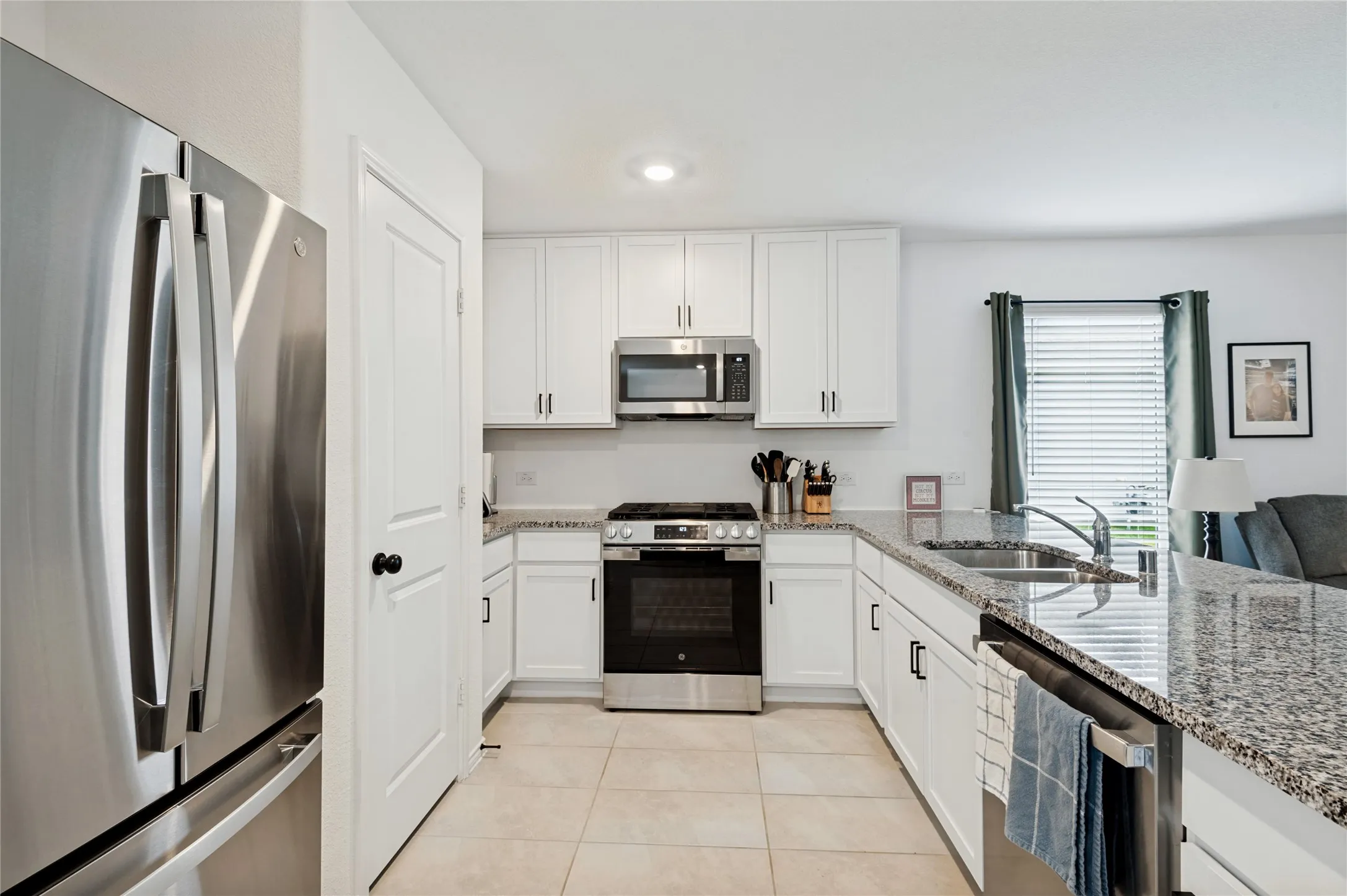 Single Family Residence For Sale in Denton County , 11839 Marcellus Way, Justin, Texas 76247, 3 Bedroom, 2 Bathroom, 2 Garage spaces, 1,262 Sqft, built in 2023, mls#21400128, Real Estate Agent in Justin, Homes For Sale in Denton county, Homes For Sale in Justin, Realtor in Justin Texas, Real Estate Brokerage Independent Realty Texas, Luminita Cordes Realtor