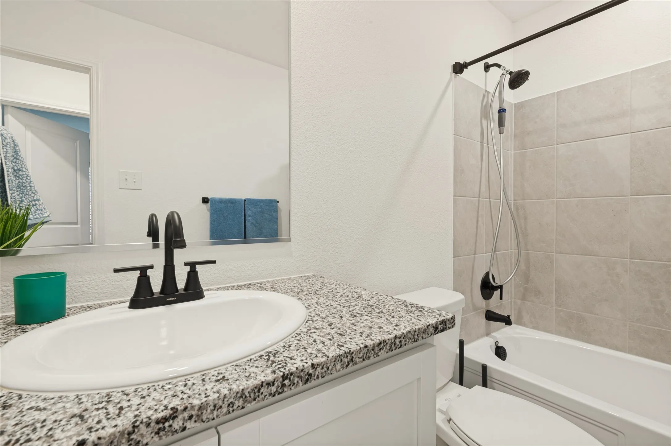 Single Family Residence For Sale in Denton County , 11839 Marcellus Way, Justin, Texas 76247, 3 Bedroom, 2 Bathroom, 2 Garage spaces, 1,262 Sqft, built in 2023, mls#21400128, Real Estate Agent in Justin, Homes For Sale in Denton county, Homes For Sale in Justin, Realtor in Justin Texas, Real Estate Brokerage Independent Realty Texas, Luminita Cordes Realtor