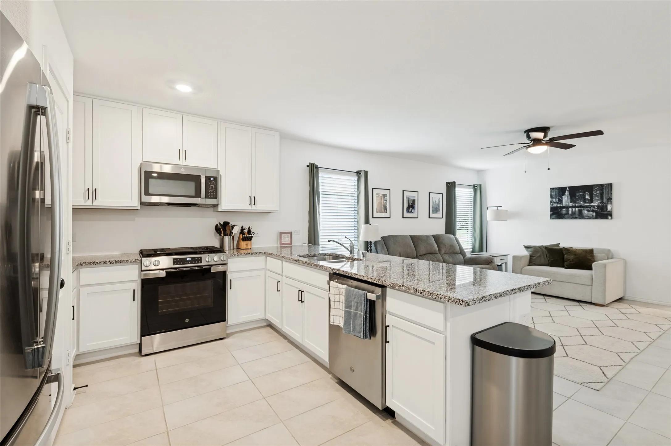 Single Family Residence For Sale in Denton County , 11839 Marcellus Way, Justin, Texas 76247, 3 Bedroom, 2 Bathroom, 2 Garage spaces, 1,262 Sqft, built in 2023, mls#21400128, Real Estate Agent in Justin, Homes For Sale in Denton county, Homes For Sale in Justin, Realtor in Justin Texas, Real Estate Brokerage Independent Realty Texas, Luminita Cordes Realtor