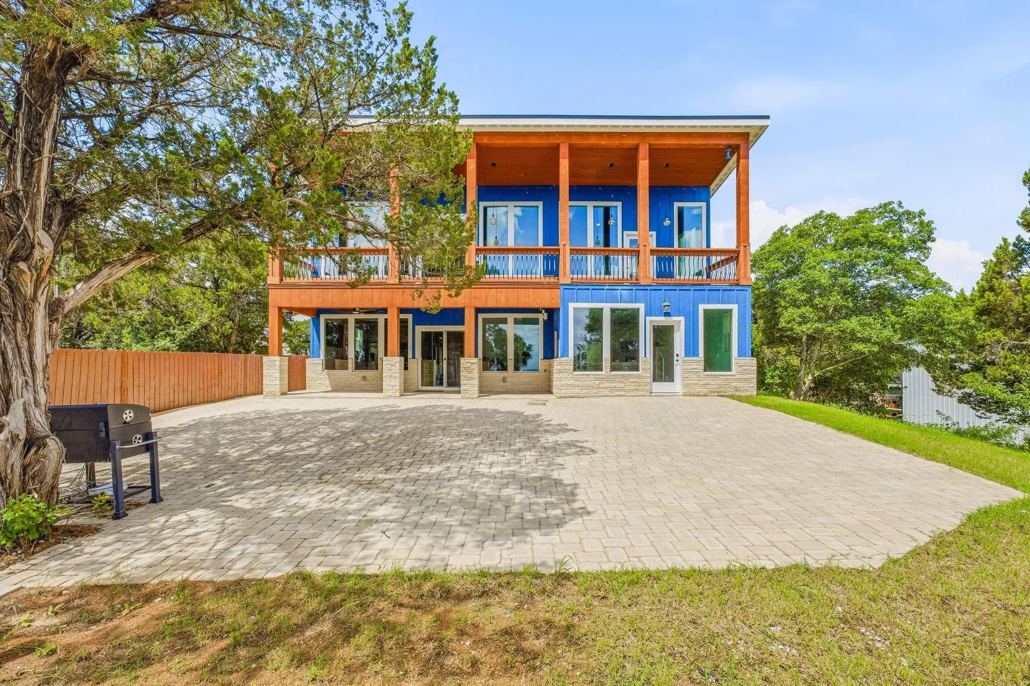 Duplex For Sale in Hood County , 4945 Peachtree Circle, Granbury, Texas 76048, 5 Bedroom, 4 Bathroom, Garage spaces, 0 Sqft, built in 2025, mls#21400132, Real Estate Agent in Granbury, Homes For Sale in Hood county, Homes For Sale in Granbury, Realtor in Granbury Texas, Real Estate Brokerage Independent Realty Texas, Luminita Cordes Realtor