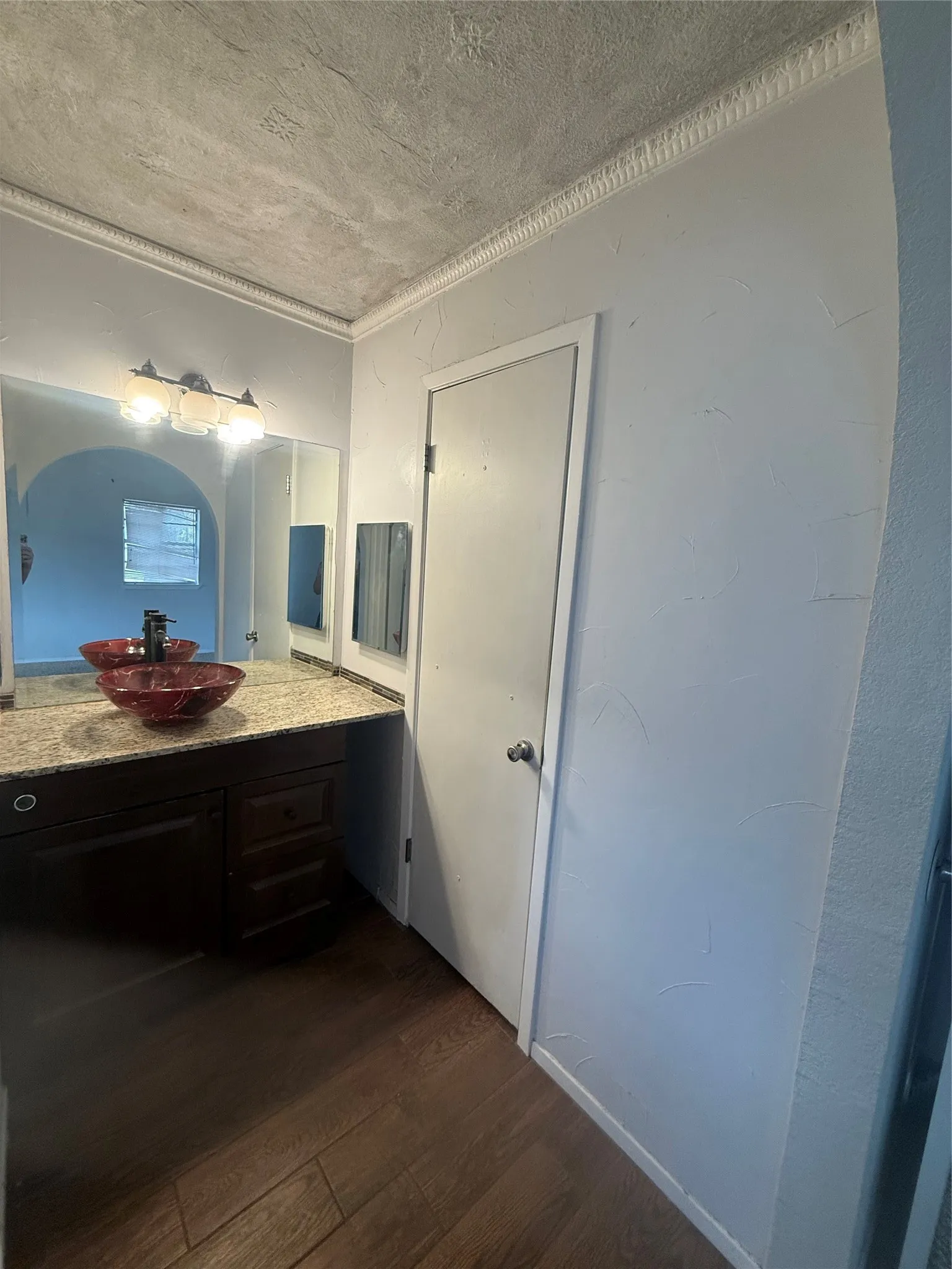 Single Family Residence For Rent in Parker County , 3808 Ridge Road, Willow Park, Texas 76087, 3 Bedroom, 3 Bathroom, 2 Garage spaces, 1,848 Sqft, built in 1974, mls#21400075, Real Estate Agent in Willow Park, Homes For Rent in Parker county, Homes For Rent in Willow Park, Realtor in Willow Park Texas, Real Estate Brokerage Independent Realty Texas, Luminita Cordes Realtor