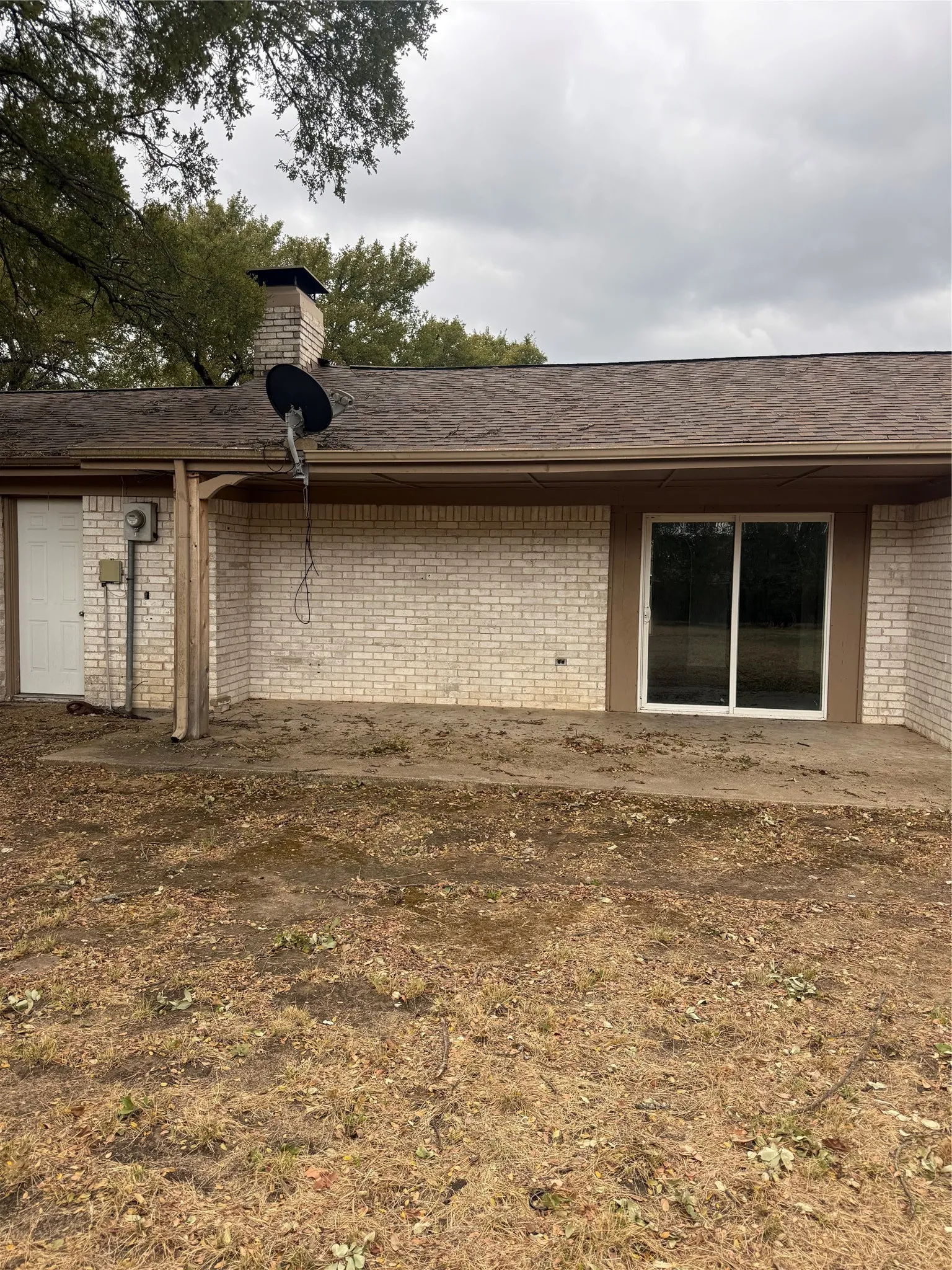 Single Family Residence For Rent in Parker County , 3808 Ridge Road, Willow Park, Texas 76087, 3 Bedroom, 3 Bathroom, 2 Garage spaces, 1,848 Sqft, built in 1974, mls#21400075, Real Estate Agent in Willow Park, Homes For Rent in Parker county, Homes For Rent in Willow Park, Realtor in Willow Park Texas, Real Estate Brokerage Independent Realty Texas, Luminita Cordes Realtor