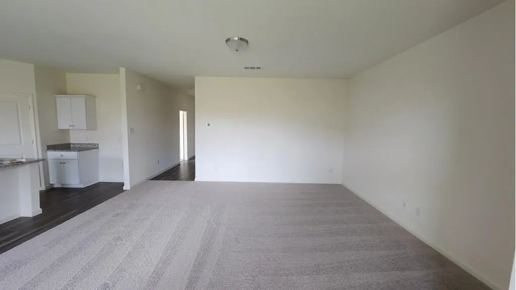 Single Family Residence For Rent in Tarrant County , 2 Winship Drive, Edgecliff Village, Texas 76134, 3 Bedroom, 2 Bathroom, 2 Garage spaces, 1,769 Sqft, built in 2022, mls#21400120, Real Estate Agent in Edgecliff Village, Homes For Rent in Tarrant county, Homes For Rent in Edgecliff Village, Realtor in Edgecliff Village Texas, Real Estate Brokerage Independent Realty Texas, Luminita Cordes Realtor