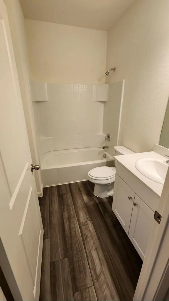 Single Family Residence For Rent in Tarrant County , 2 Winship Drive, Edgecliff Village, Texas 76134, 3 Bedroom, 2 Bathroom, 2 Garage spaces, 1,769 Sqft, built in 2022, mls#21400120, Real Estate Agent in Edgecliff Village, Homes For Rent in Tarrant county, Homes For Rent in Edgecliff Village, Realtor in Edgecliff Village Texas, Real Estate Brokerage Independent Realty Texas, Luminita Cordes Realtor