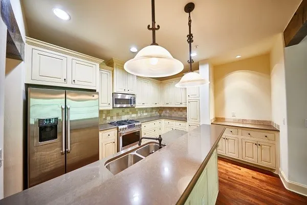 Condominium For Rent in Dallas County , 2510 N Henderson 9, Dallas, Texas 75206, 2 Bedroom, 3 Bathroom, Garage spaces, 2,115 Sqft, built in 2008, mls#21400162, Real Estate Agent in Dallas, Homes For Rent in Dallas county, Homes For Rent in Dallas, Realtor in Dallas Texas, Real Estate Brokerage Independent Realty Texas, Luminita Cordes Realtor