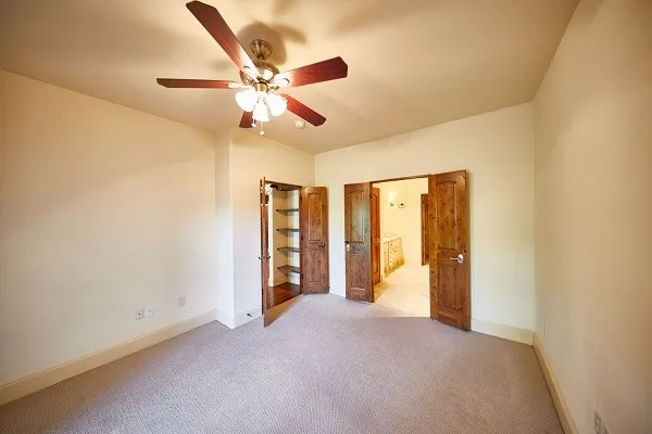 Condominium For Rent in Dallas County , 2510 N Henderson 9, Dallas, Texas 75206, 2 Bedroom, 3 Bathroom, Garage spaces, 2,115 Sqft, built in 2008, mls#21400162, Real Estate Agent in Dallas, Homes For Rent in Dallas county, Homes For Rent in Dallas, Realtor in Dallas Texas, Real Estate Brokerage Independent Realty Texas, Luminita Cordes Realtor