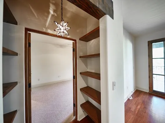 Condominium For Rent in Dallas County , 2510 N Henderson 9, Dallas, Texas 75206, 2 Bedroom, 3 Bathroom, Garage spaces, 2,115 Sqft, built in 2008, mls#21400162, Real Estate Agent in Dallas, Homes For Rent in Dallas county, Homes For Rent in Dallas, Realtor in Dallas Texas, Real Estate Brokerage Independent Realty Texas, Luminita Cordes Realtor