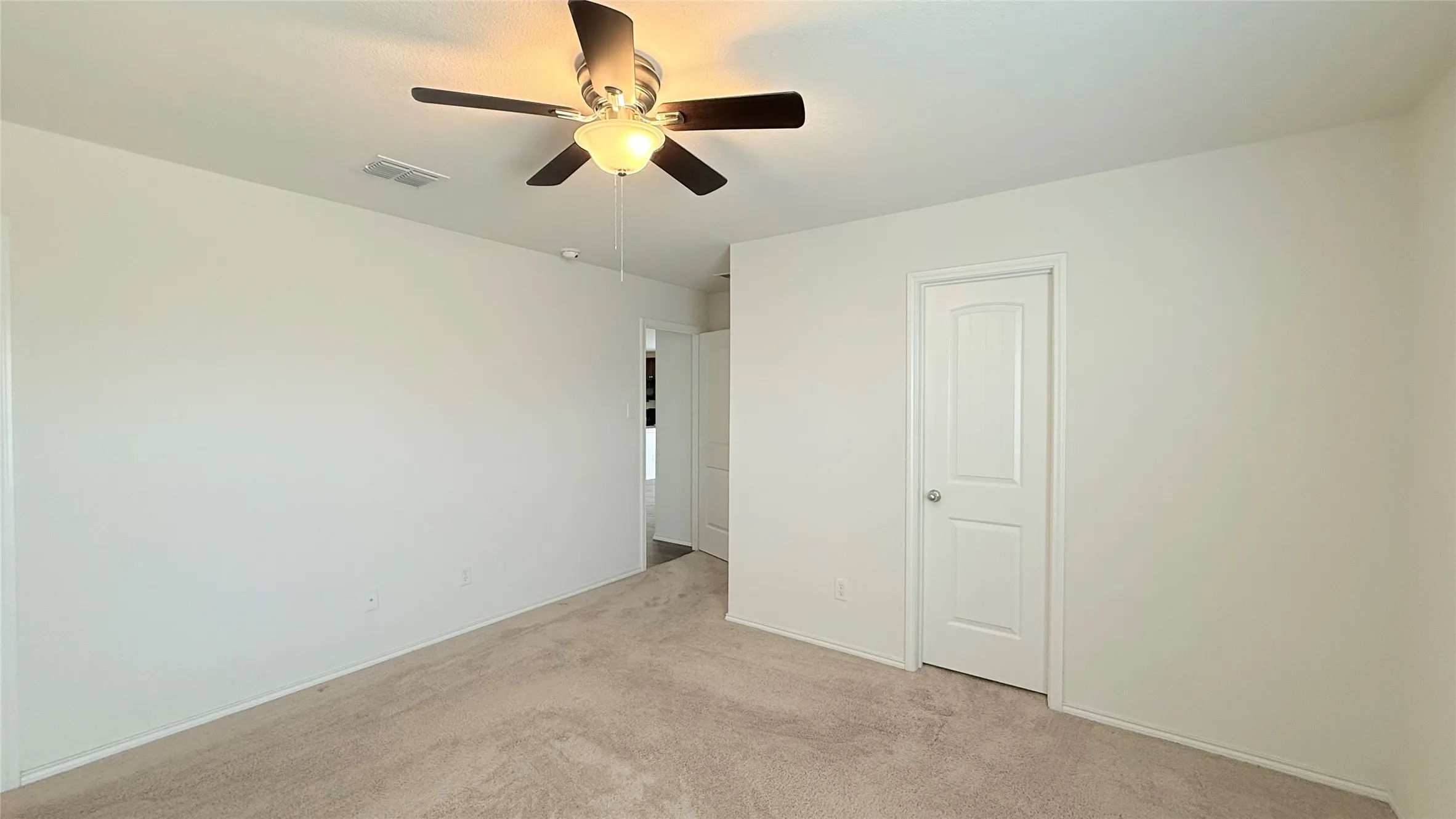 Neutral tone wall finishes
