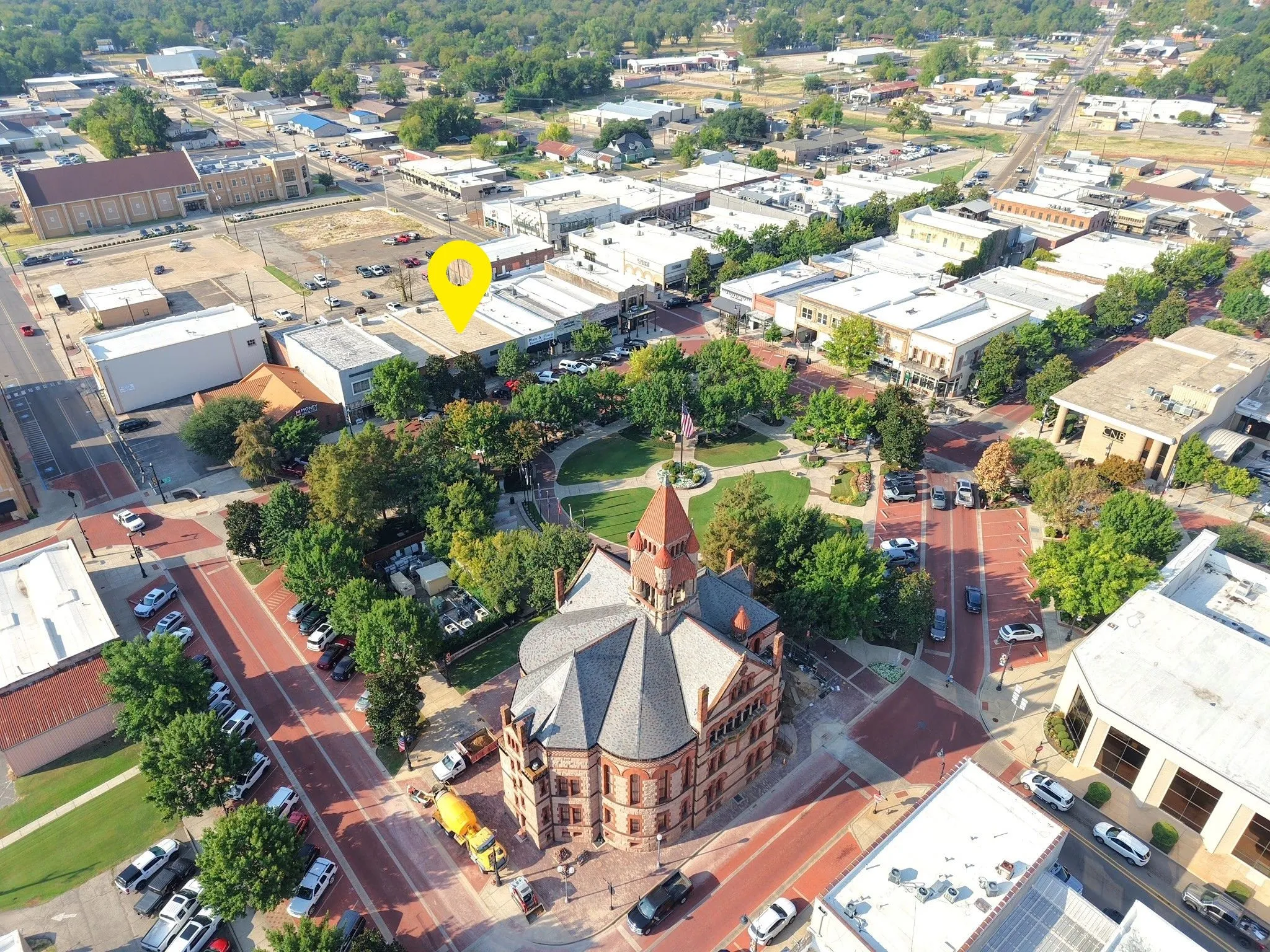 Retail For Sale in Hopkins County , 118 Main Street, Sulphur Springs, Texas 75482, 0, 0, Garage spaces, 0 Sqft, built in 2019, mls#21398716, Real Estate Agent in Sulphur Springs, Homes For Sale in Hopkins county, Homes For Sale in Sulphur Springs, Realtor in Sulphur Springs Texas, Real Estate Brokerage Independent Realty Texas, Luminita Cordes Realtor