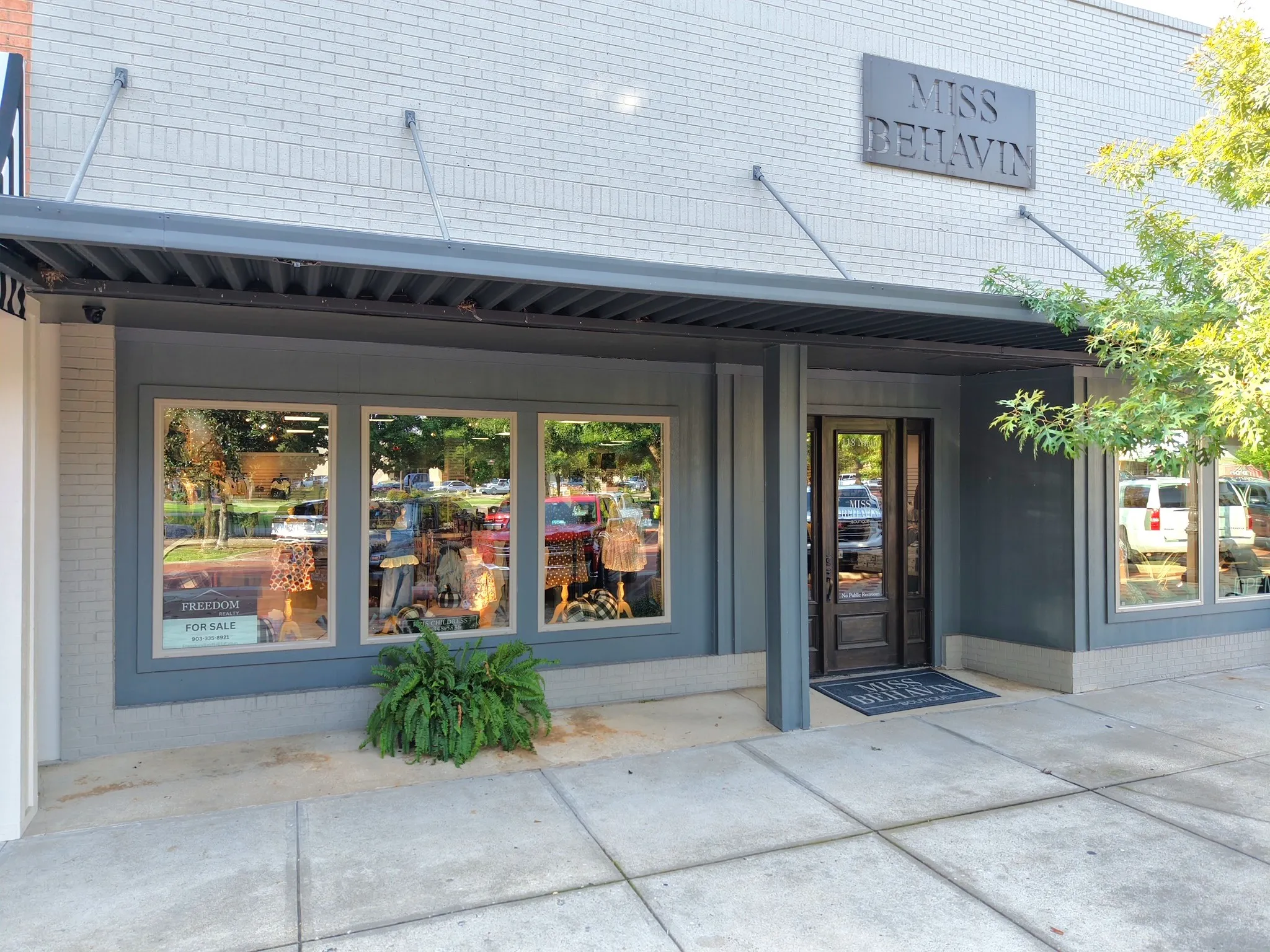 Retail For Sale in Hopkins County , 118 Main Street, Sulphur Springs, Texas 75482, 0, 0, Garage spaces, 0 Sqft, built in 2019, mls#21398716, Real Estate Agent in Sulphur Springs, Homes For Sale in Hopkins county, Homes For Sale in Sulphur Springs, Realtor in Sulphur Springs Texas, Real Estate Brokerage Independent Realty Texas, Luminita Cordes Realtor