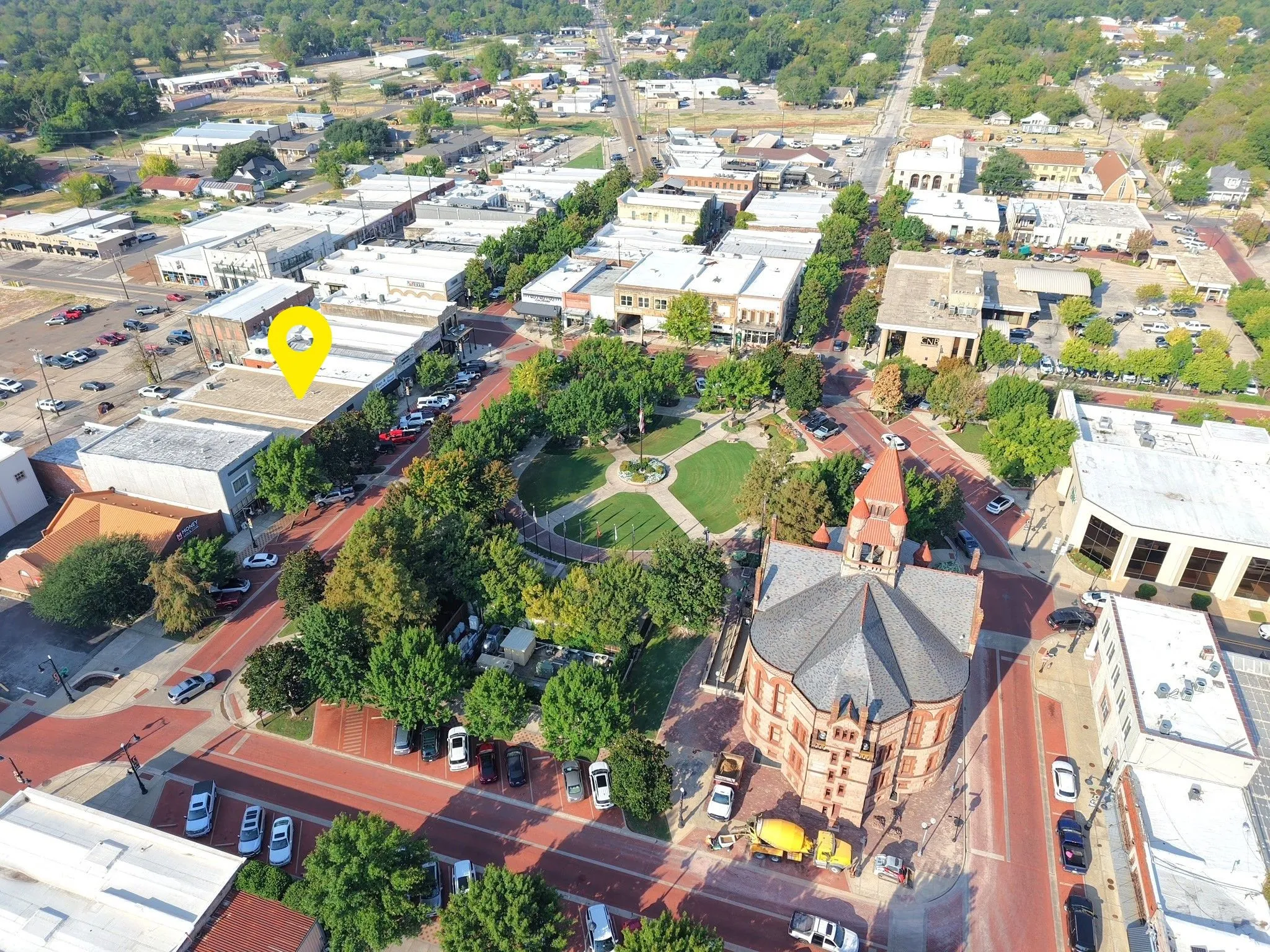 Retail For Sale in Hopkins County , 118 Main Street, Sulphur Springs, Texas 75482, 0, 0, Garage spaces, 0 Sqft, built in 2019, mls#21398716, Real Estate Agent in Sulphur Springs, Homes For Sale in Hopkins county, Homes For Sale in Sulphur Springs, Realtor in Sulphur Springs Texas, Real Estate Brokerage Independent Realty Texas, Luminita Cordes Realtor