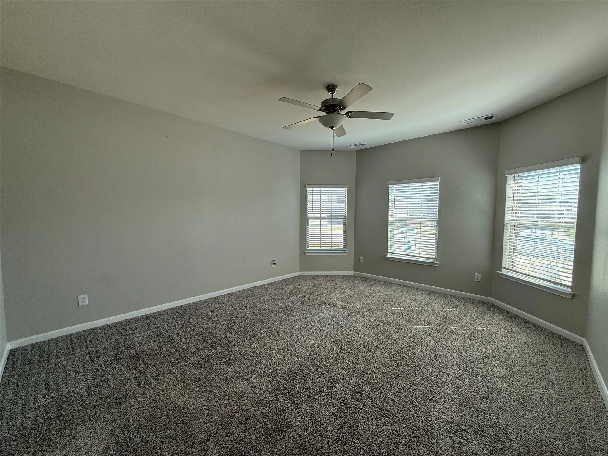 Single Family Residence For Rent in Collin County , 268 Honeysuckle Lane, Princeton, Texas 75407, 4 Bedroom, 3 Bathroom, 2 Garage spaces, 2,191 Sqft, built in 2021, mls#21400179, Real Estate Agent in Princeton, Homes For Rent in Collin county, Homes For Rent in Princeton, Realtor in Princeton Texas, Real Estate Brokerage Independent Realty Texas, Luminita Cordes Realtor
