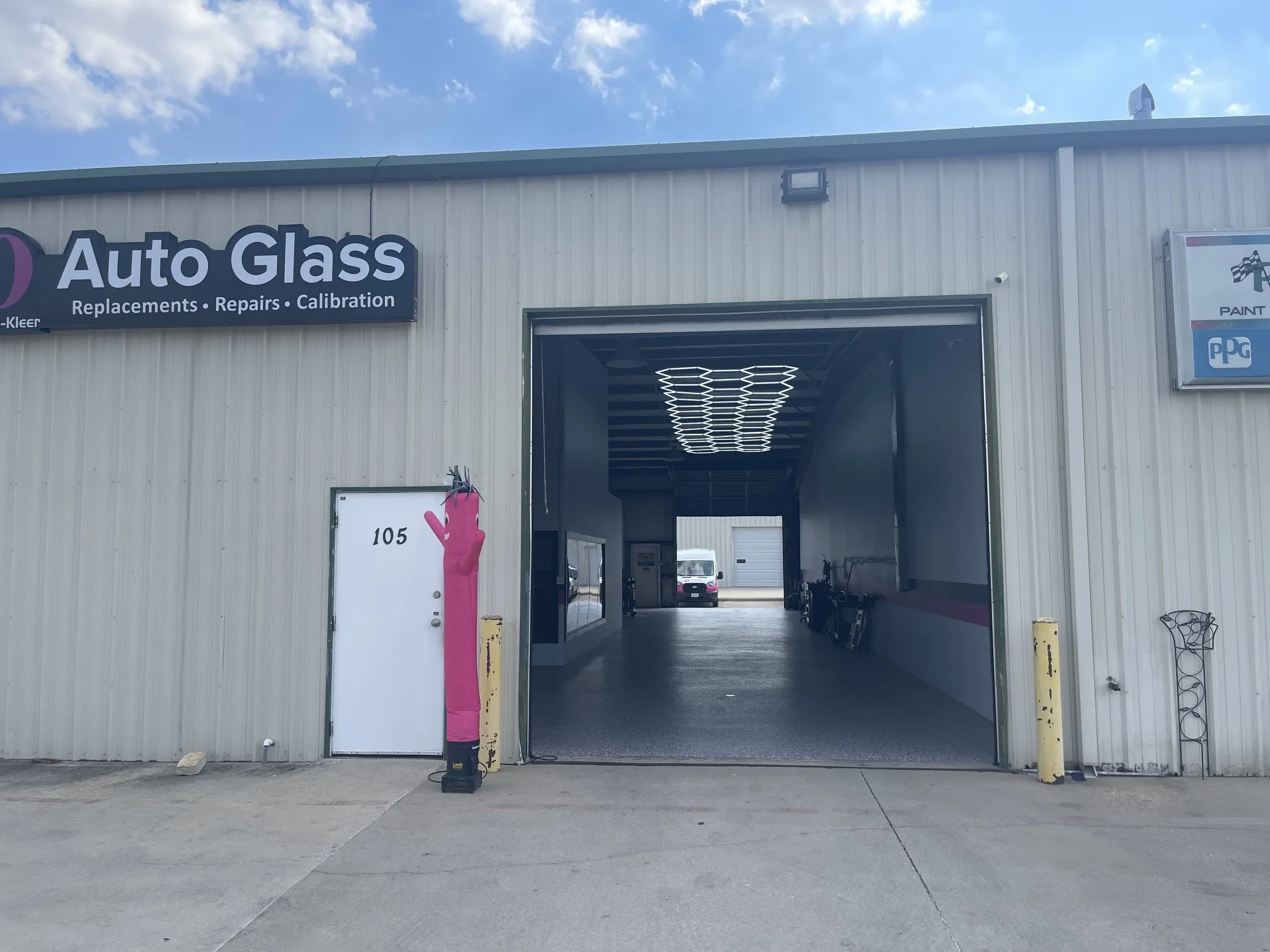 Warehouse For Sale in Tarrant County , 5940 Kroger Drive 10, Fort Worth, Texas 76244, 0, 0, Garage spaces, 0 Sqft, built in 2001, mls#21400180, Real Estate Agent in Fort Worth, Homes For Sale in Tarrant county, Homes For Sale in Fort Worth, Realtor in Fort Worth Texas, Real Estate Brokerage Independent Realty Texas, Luminita Cordes Realtor