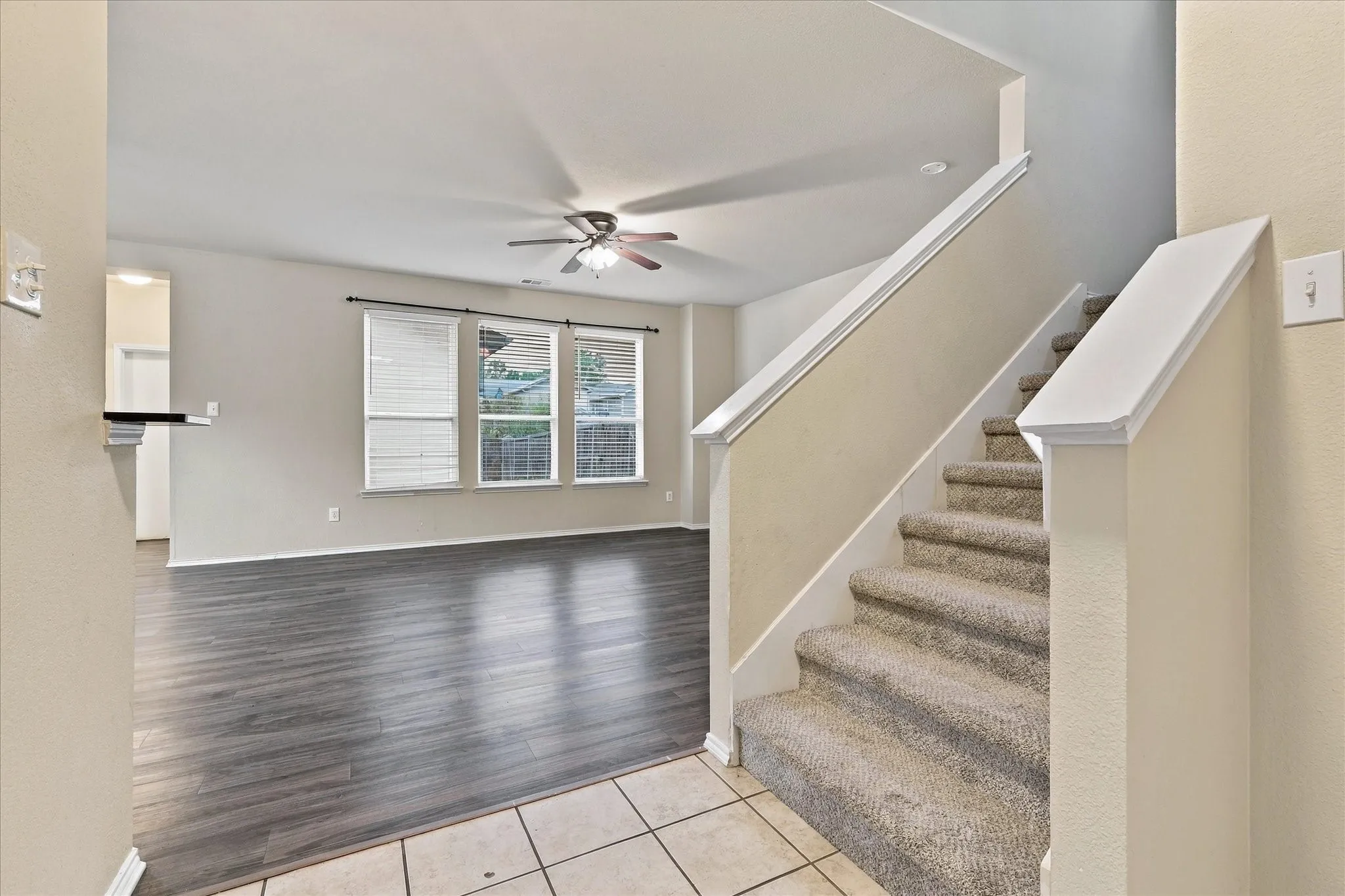 Single Family Residence For Sale in Collin County , 7105 Cotton Seed Drive, Mc Kinney, Texas 75070, 3 Bedroom, 3 Bathroom, 2 Garage spaces, 1,664 Sqft, built in 2007, mls#21400171, Real Estate Agent in Mc Kinney, Homes For Sale in Collin county, Homes For Sale in Mc Kinney, Realtor in Mc Kinney Texas, Real Estate Brokerage Independent Realty Texas, Luminita Cordes Realtor