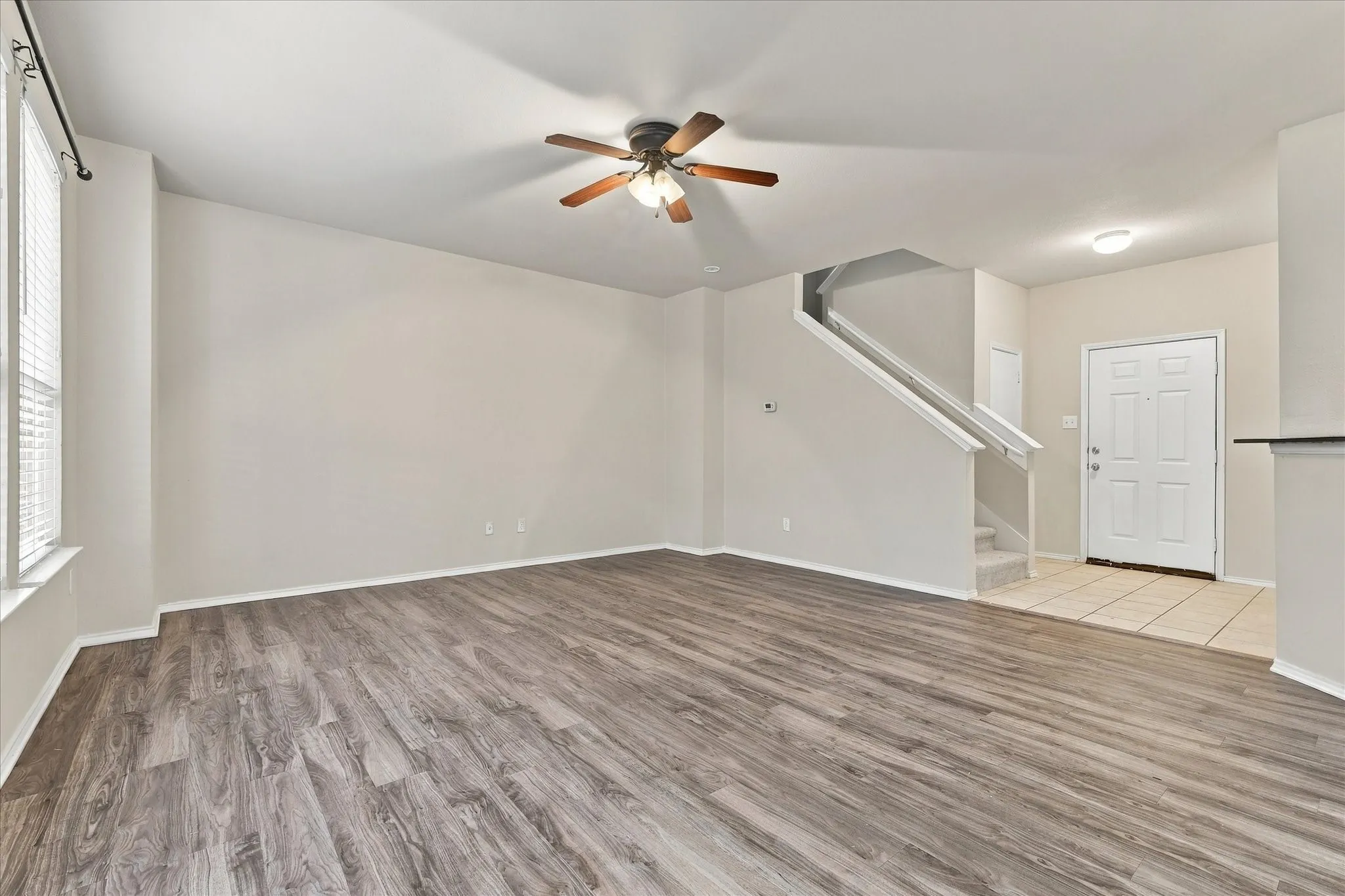Single Family Residence For Sale in Collin County , 7105 Cotton Seed Drive, Mc Kinney, Texas 75070, 3 Bedroom, 3 Bathroom, 2 Garage spaces, 1,664 Sqft, built in 2007, mls#21400171, Real Estate Agent in Mc Kinney, Homes For Sale in Collin county, Homes For Sale in Mc Kinney, Realtor in Mc Kinney Texas, Real Estate Brokerage Independent Realty Texas, Luminita Cordes Realtor