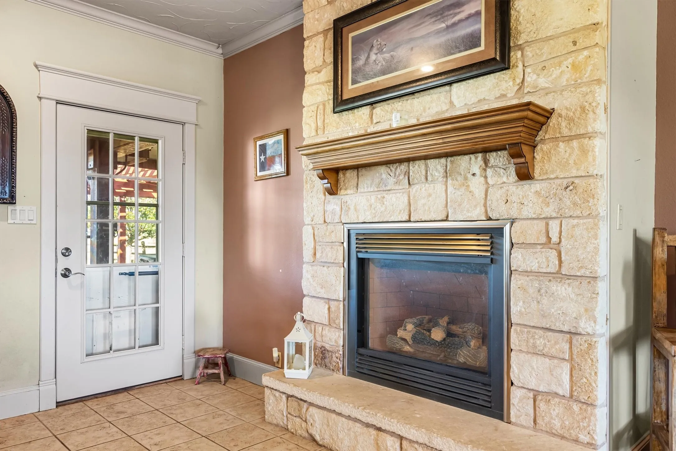 Single Family Residence For Sale in Grayson County , 1233 Fm 901, Collinsville, Texas 76233, 3 Bedroom, 2 Bathroom, 2 Garage spaces, 1,788 Sqft, built in 2003, mls#21399608, Real Estate Agent in Collinsville, Homes For Sale in Grayson county, Homes For Sale in Collinsville, Realtor in Collinsville Texas, Real Estate Brokerage Independent Realty Texas, Luminita Cordes Realtor