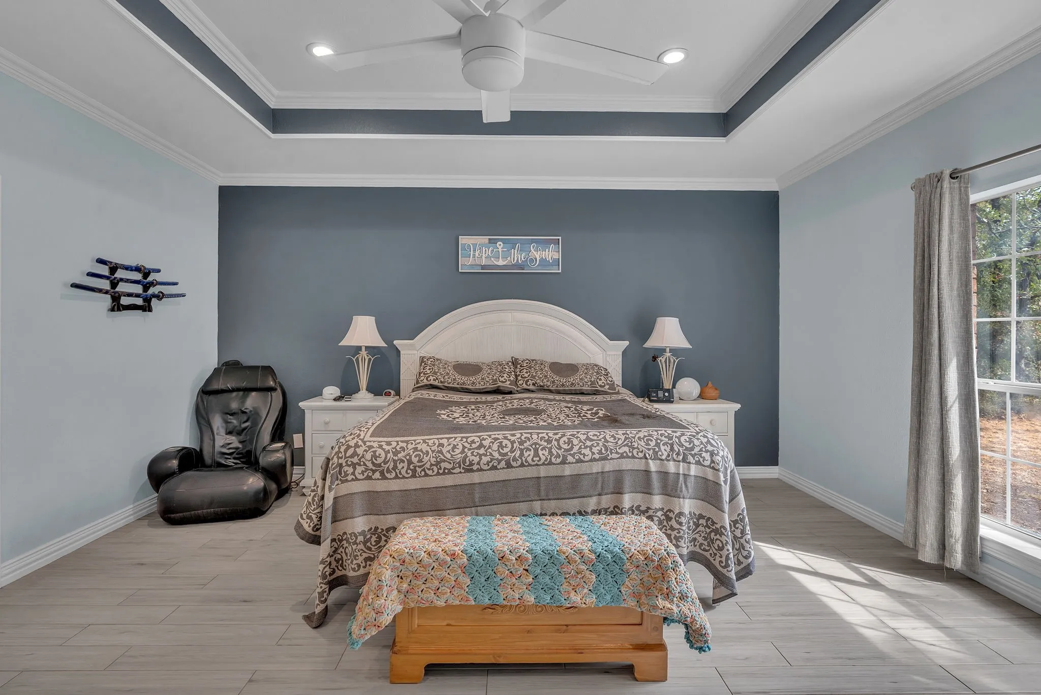 Single Family Residence For Sale in Tarrant County , 128 Lakeside Oaks Circle, Lakeside, Texas 76135, 3 Bedroom, 2 Bathroom, 2 Garage spaces, 2,513 Sqft, built in 1994, mls#21399828, Real Estate Agent in Lakeside, Homes For Sale in Tarrant county, Homes For Sale in Lakeside, Realtor in Lakeside Texas, Real Estate Brokerage Independent Realty Texas, Luminita Cordes Realtor