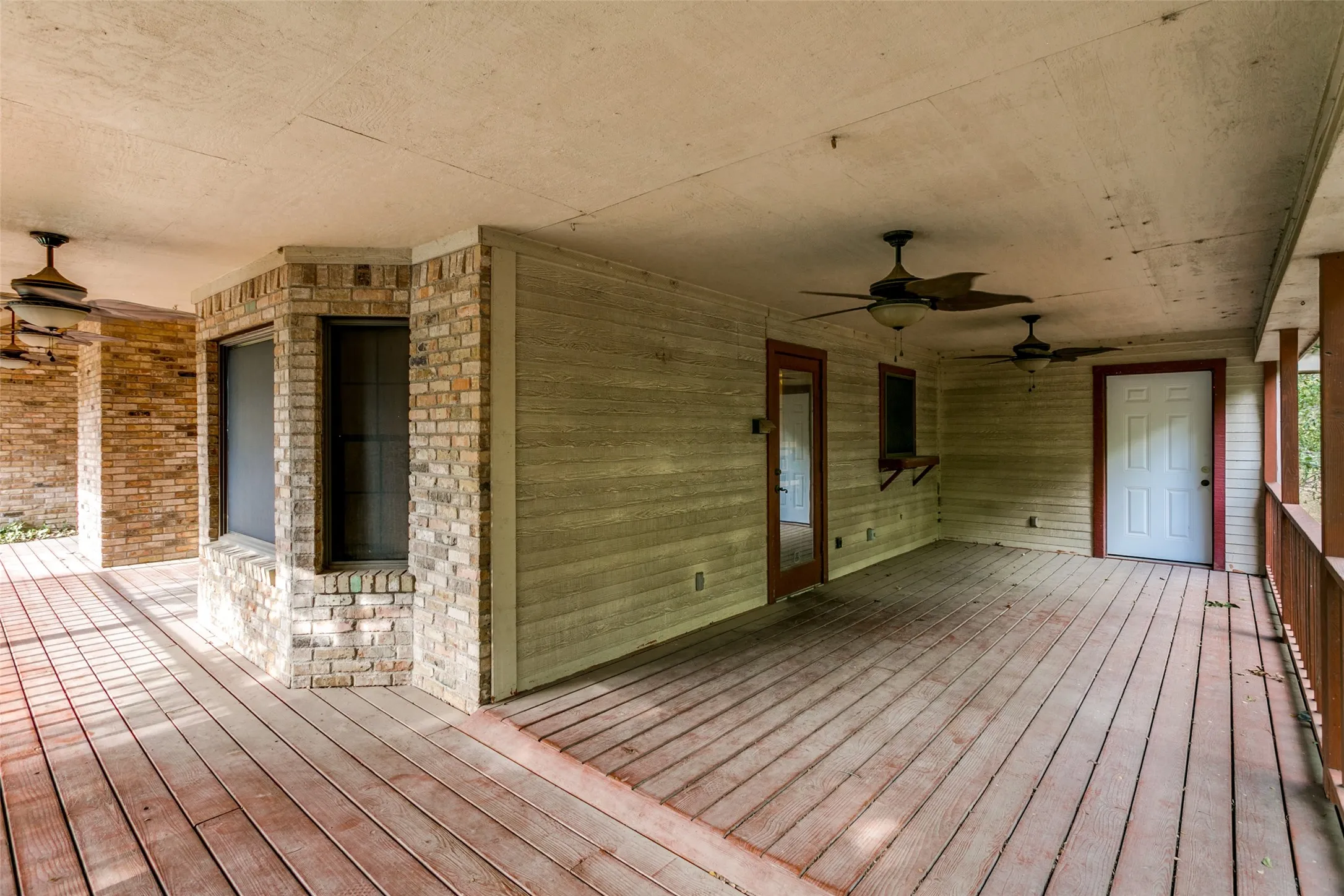 Wrap Around Deck