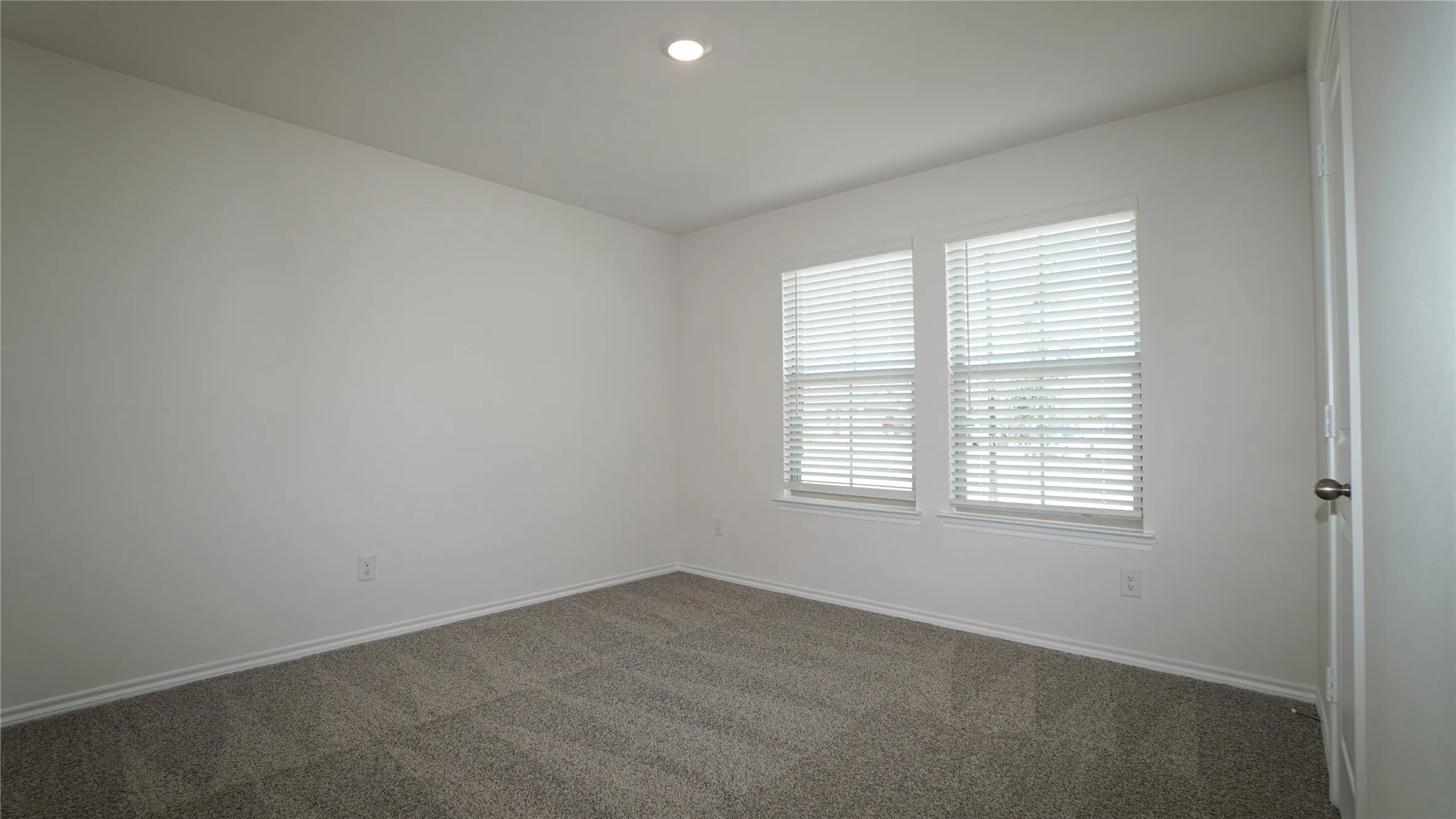 Single Family Residence For Rent in Hunt County , 2900 Lawson Drive, Royse City, Texas 75189, 4 Bedroom, 2 Bathroom, 2 Garage spaces, 2,107 Sqft, built in 2026, mls#21398588, Real Estate Agent in Royse City, Homes For Rent in Hunt county, Homes For Rent in Royse City, Realtor in Royse City Texas, Real Estate Brokerage Independent Realty Texas, Luminita Cordes Realtor