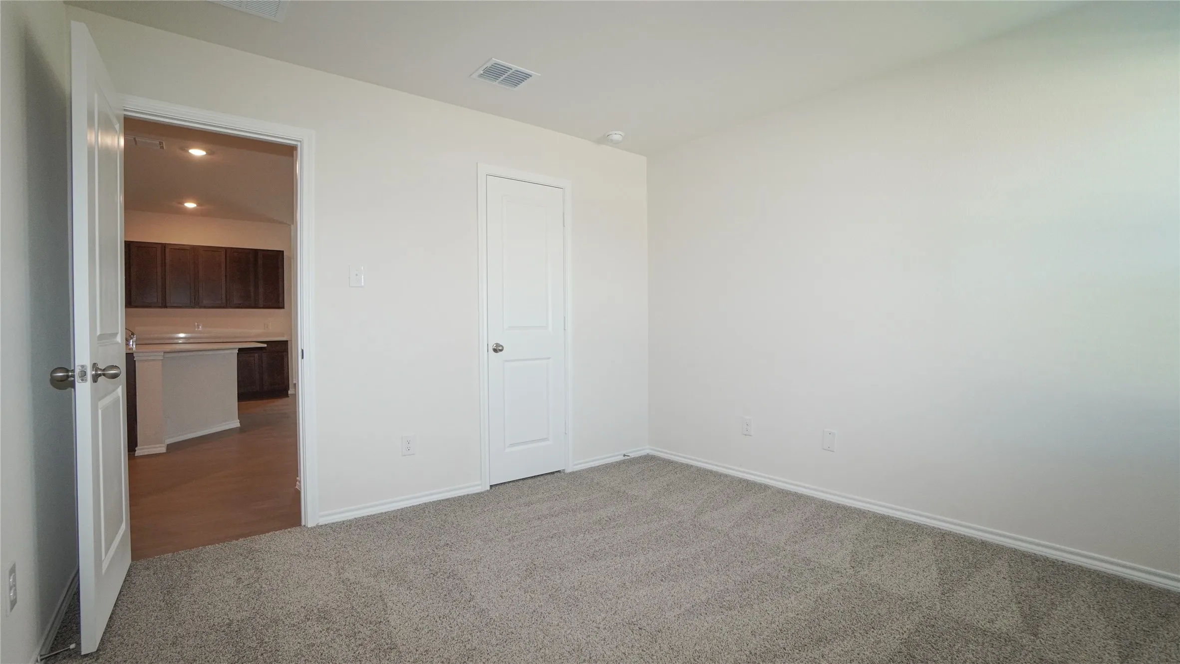 Single Family Residence For Rent in Hunt County , 2900 Lawson Drive, Royse City, Texas 75189, 4 Bedroom, 2 Bathroom, 2 Garage spaces, 2,107 Sqft, built in 2026, mls#21398588, Real Estate Agent in Royse City, Homes For Rent in Hunt county, Homes For Rent in Royse City, Realtor in Royse City Texas, Real Estate Brokerage Independent Realty Texas, Luminita Cordes Realtor