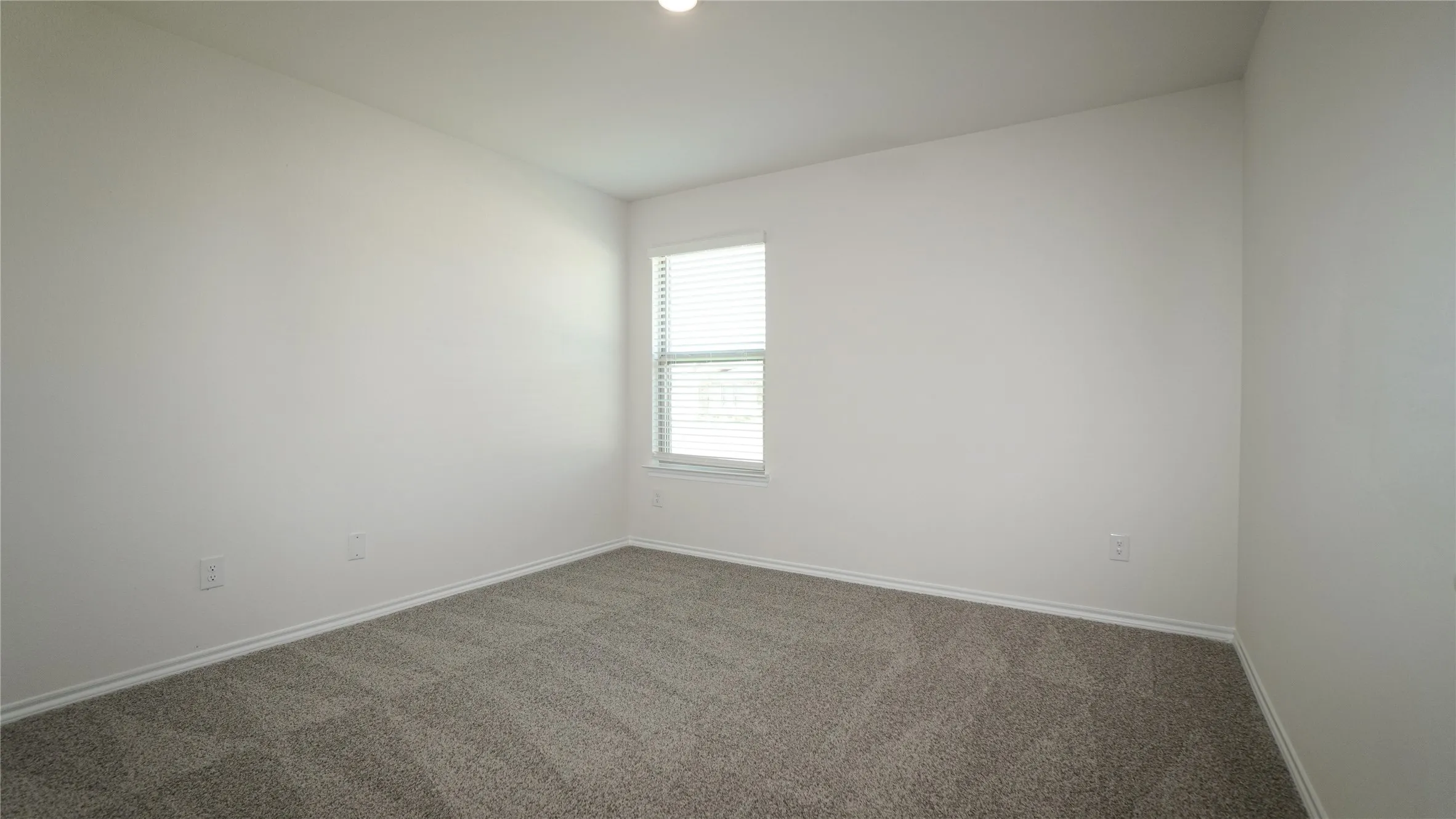 Single Family Residence For Rent in Hunt County , 2900 Lawson Drive, Royse City, Texas 75189, 4 Bedroom, 2 Bathroom, 2 Garage spaces, 2,107 Sqft, built in 2026, mls#21398588, Real Estate Agent in Royse City, Homes For Rent in Hunt county, Homes For Rent in Royse City, Realtor in Royse City Texas, Real Estate Brokerage Independent Realty Texas, Luminita Cordes Realtor
