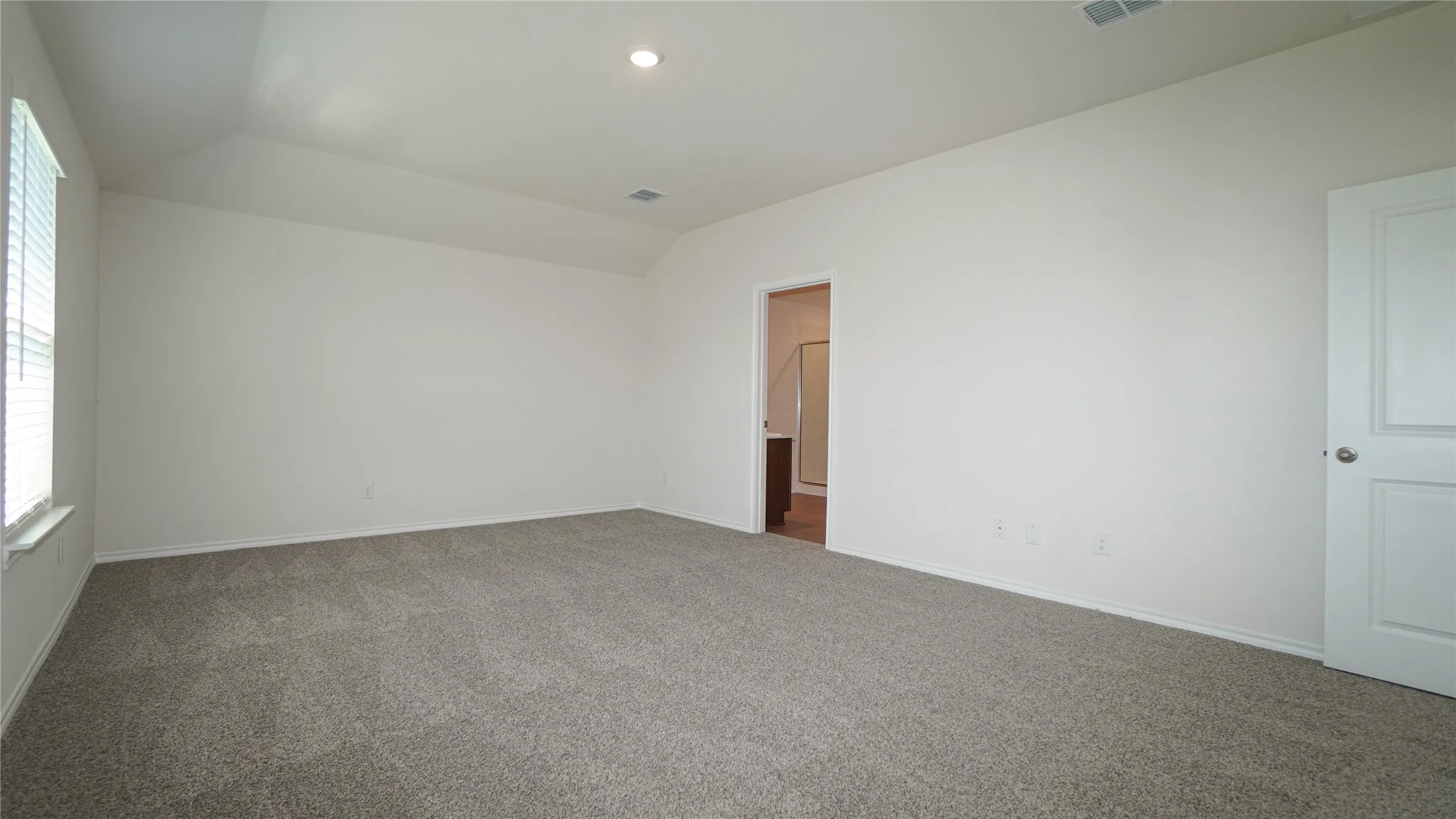 Single Family Residence For Rent in Hunt County , 2900 Lawson Drive, Royse City, Texas 75189, 4 Bedroom, 2 Bathroom, 2 Garage spaces, 2,107 Sqft, built in 2026, mls#21398588, Real Estate Agent in Royse City, Homes For Rent in Hunt county, Homes For Rent in Royse City, Realtor in Royse City Texas, Real Estate Brokerage Independent Realty Texas, Luminita Cordes Realtor