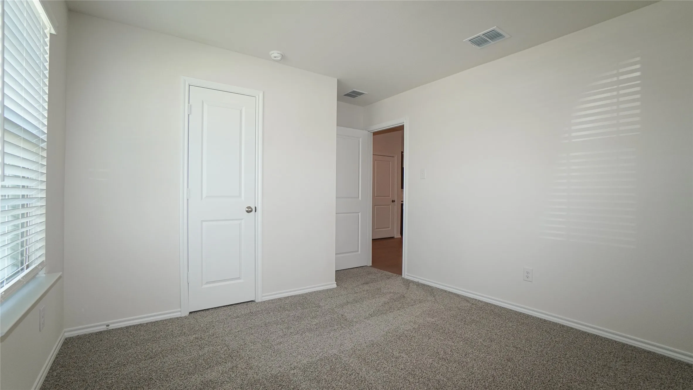 Single Family Residence For Rent in Hunt County , 2900 Lawson Drive, Royse City, Texas 75189, 4 Bedroom, 2 Bathroom, 2 Garage spaces, 2,107 Sqft, built in 2026, mls#21398588, Real Estate Agent in Royse City, Homes For Rent in Hunt county, Homes For Rent in Royse City, Realtor in Royse City Texas, Real Estate Brokerage Independent Realty Texas, Luminita Cordes Realtor