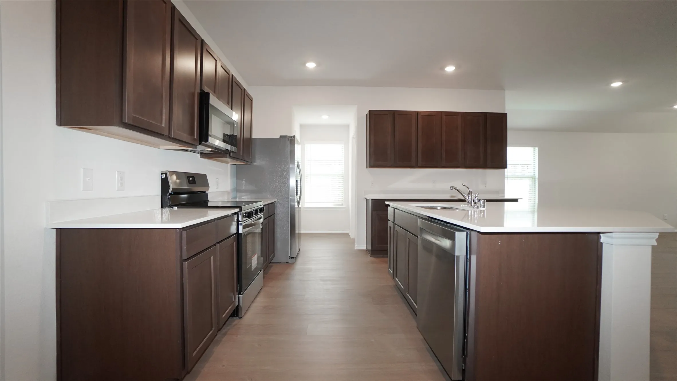 Single Family Residence For Rent in Hunt County , 2900 Lawson Drive, Royse City, Texas 75189, 4 Bedroom, 2 Bathroom, 2 Garage spaces, 2,107 Sqft, built in 2026, mls#21398588, Real Estate Agent in Royse City, Homes For Rent in Hunt county, Homes For Rent in Royse City, Realtor in Royse City Texas, Real Estate Brokerage Independent Realty Texas, Luminita Cordes Realtor