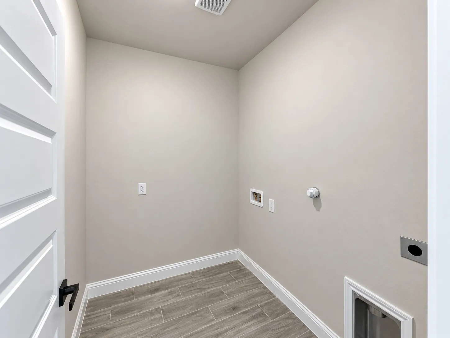 Single Family Residence For Sale in Hood County , 5206 Stoneridge Drive, Granbury, Texas 76048, 3 Bedroom, 2 Bathroom, 2 Garage spaces, 1,337 Sqft, built in 2026, mls#21380278, Real Estate Agent in Granbury, Homes For Sale in Hood county, Homes For Sale in Granbury, Realtor in Granbury Texas, Real Estate Brokerage Independent Realty Texas, Luminita Cordes Realtor